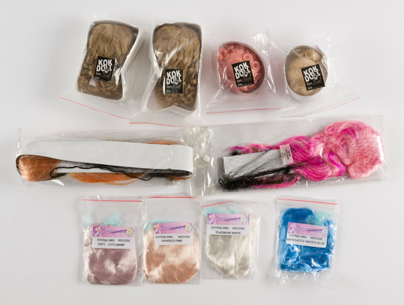 10 Doll Wigs Incl. Kok Doll (1 of 5)