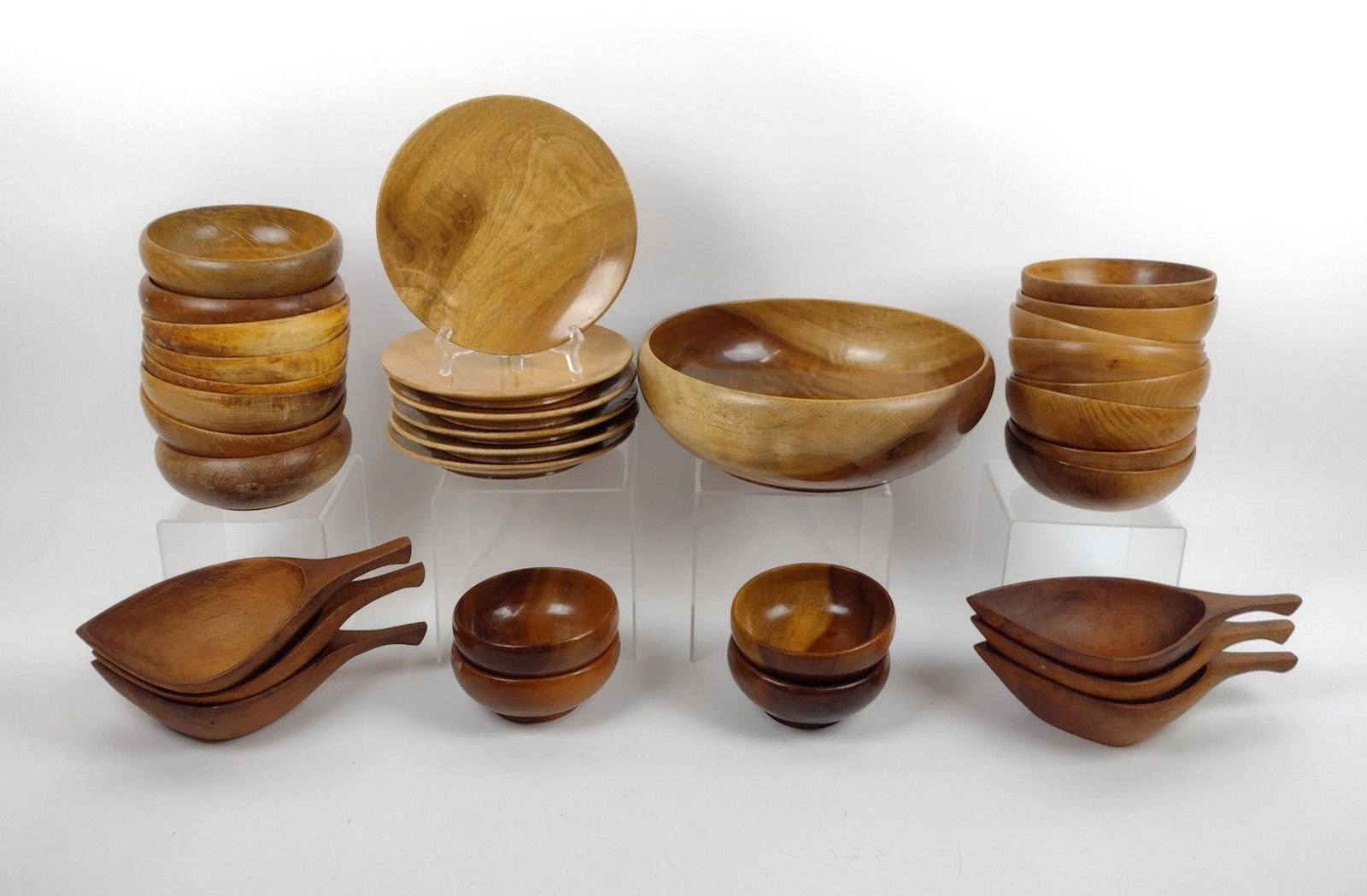 33 Wood Serving Bowls incl Myrtlewood Salad Set (1 of 3)