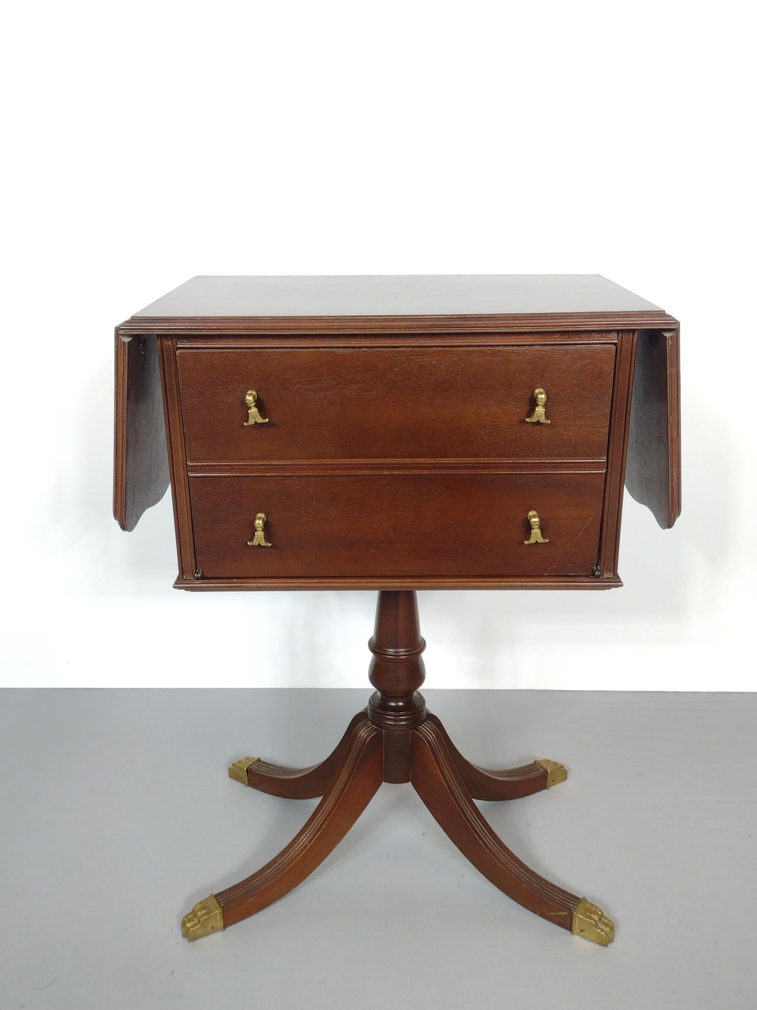 Stromberg-Carlson No. 320-T Radio Receiver Table (1 of 11)