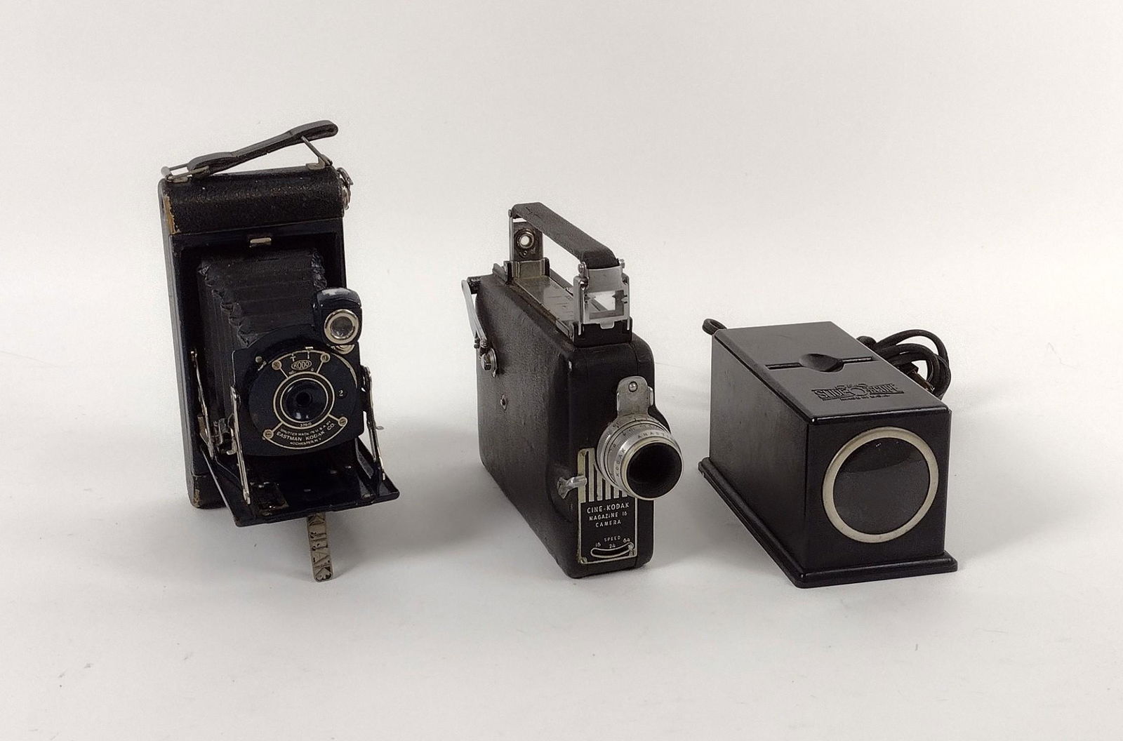 2 Kodak Cameras and Slide-O-Matic (1 of 5)