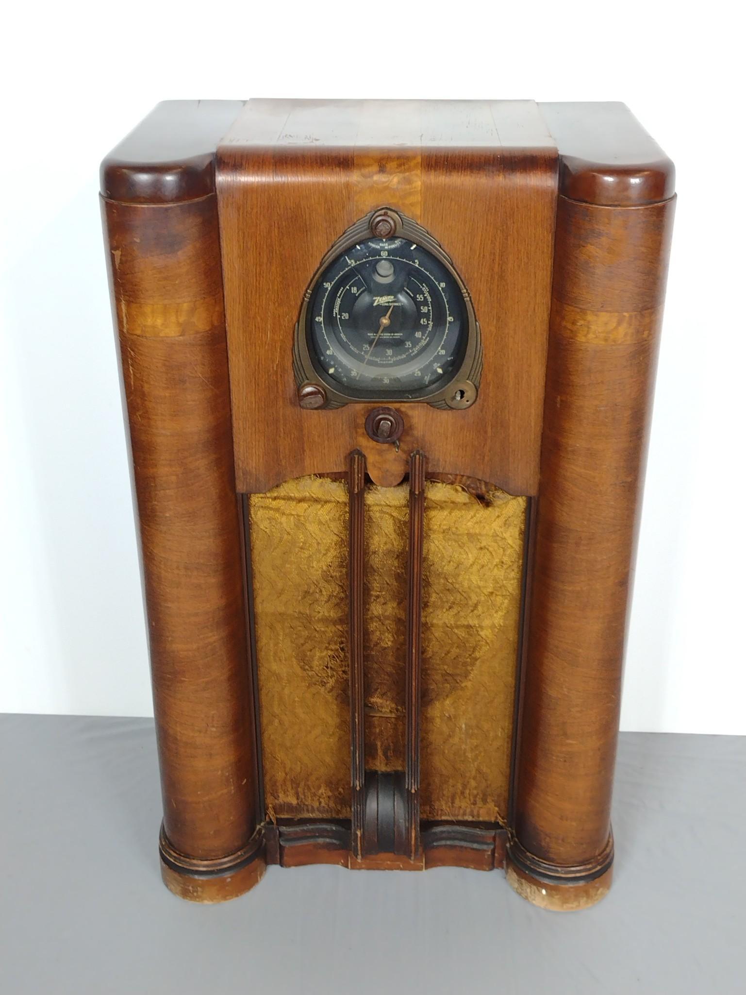 Antique Zenith Floor Radio (1 of 10)