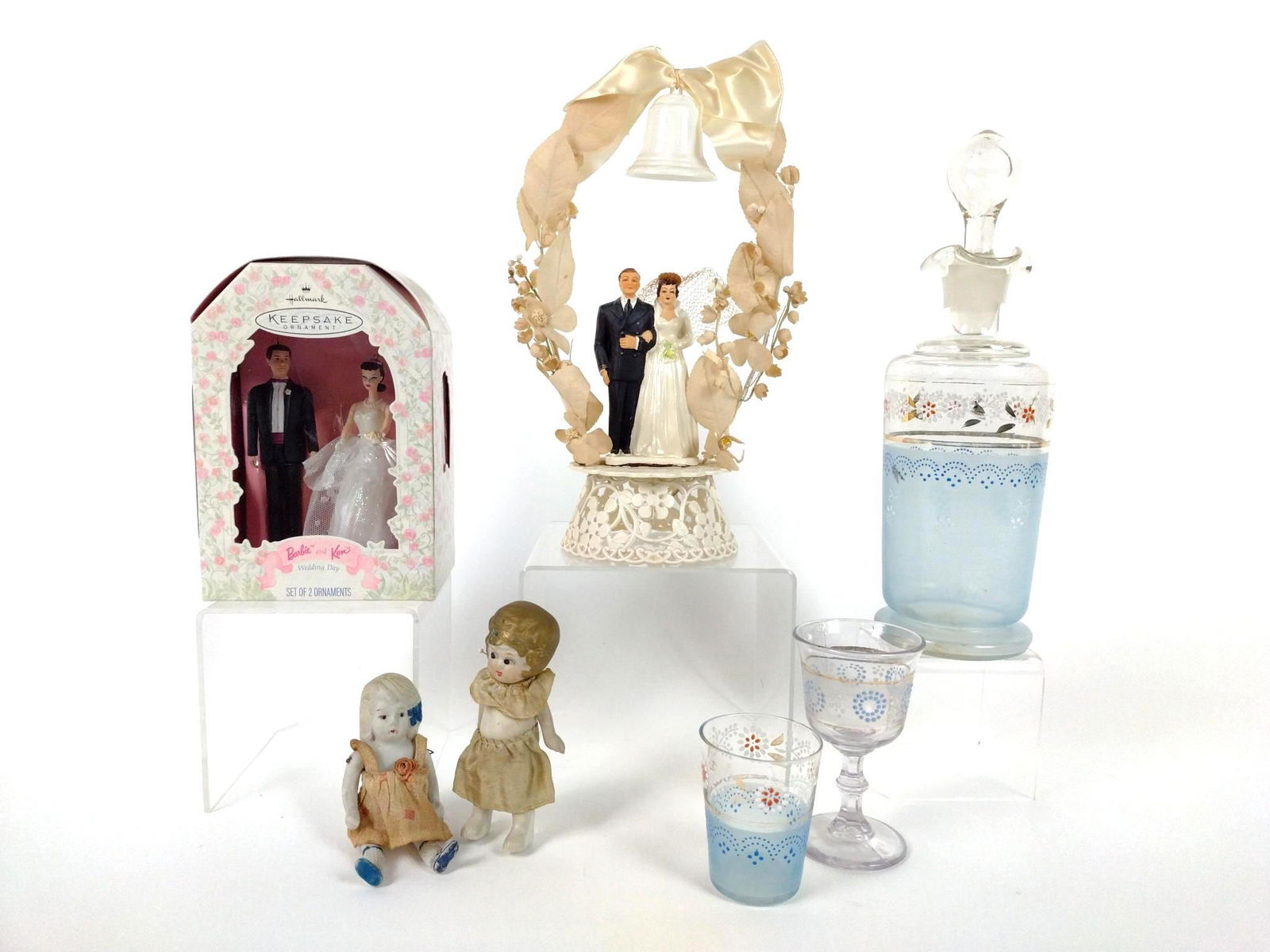 7 Pcs Incl Hand Painted Glassware and Cake Topper (1 of 5)