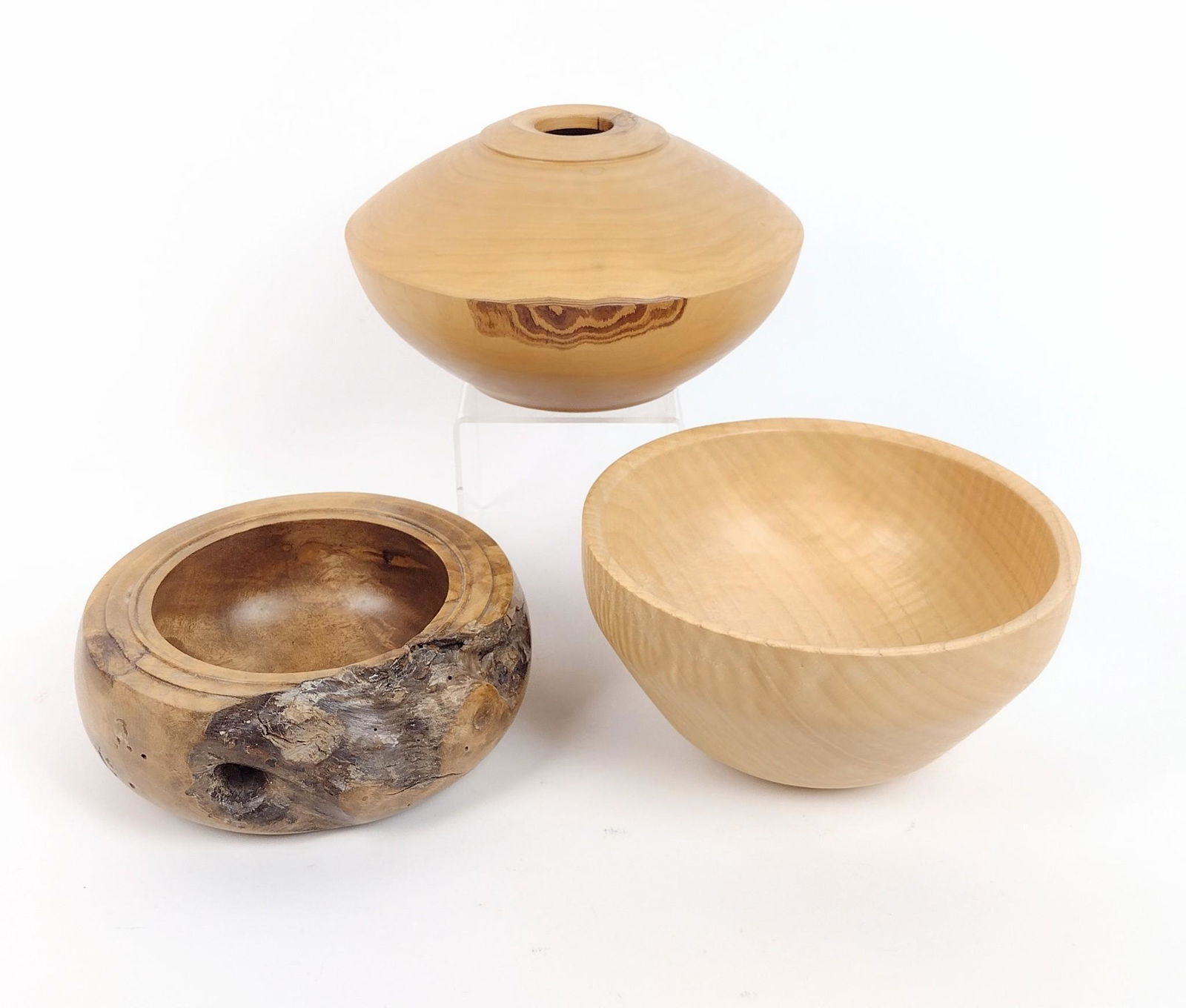 3 Robert Gaynes Wooden Bowls (1 of 2)