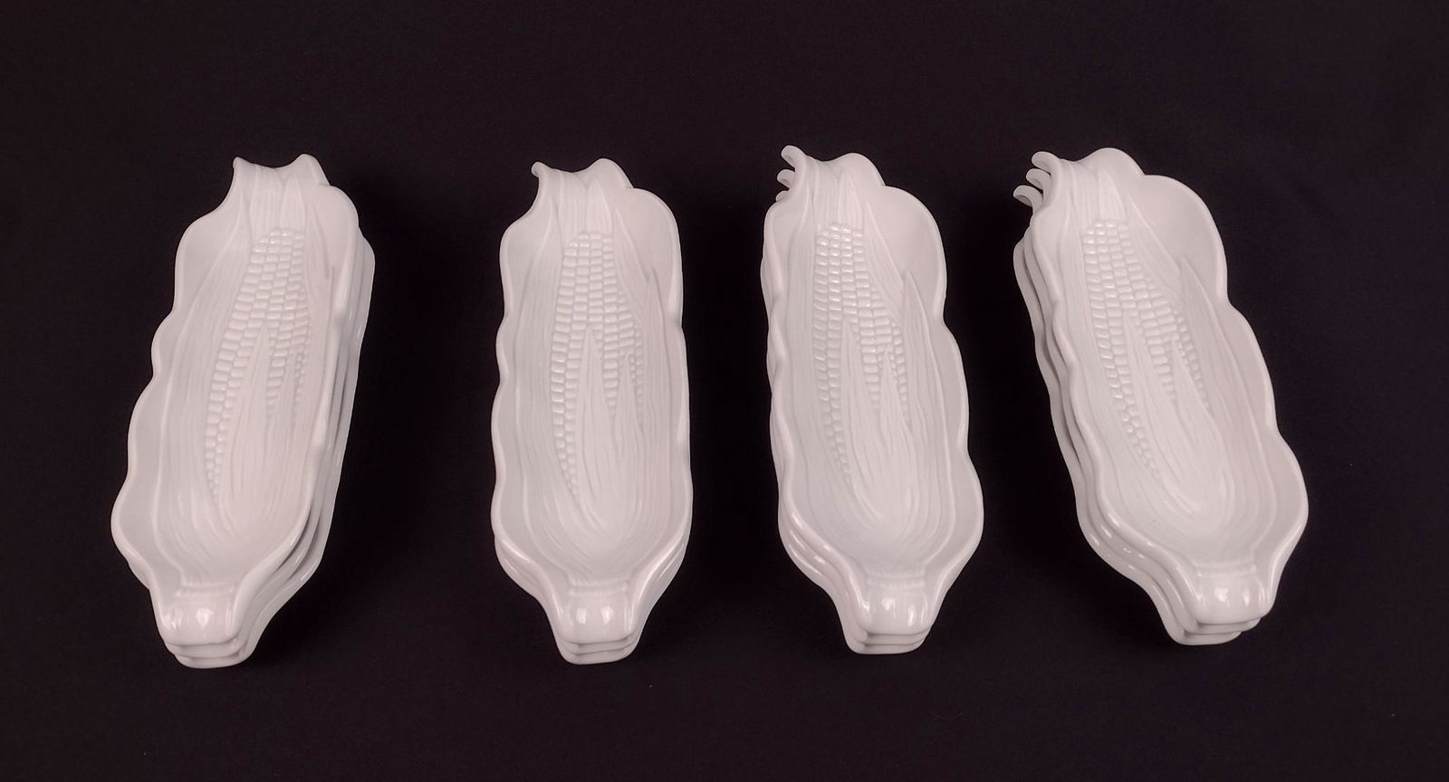 12 Pillivuyt Corn Cob Trays (1 of 3)