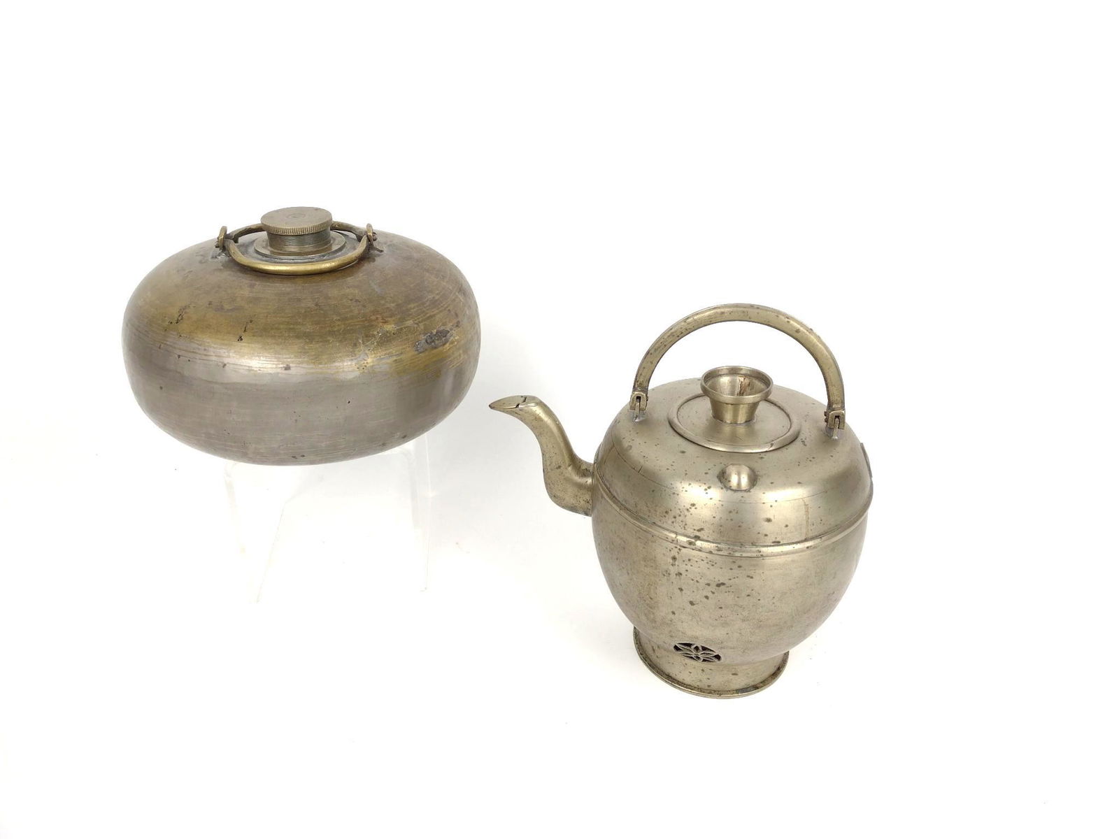 Chinese Tea Pot And Bed Warmer (1 of 8)