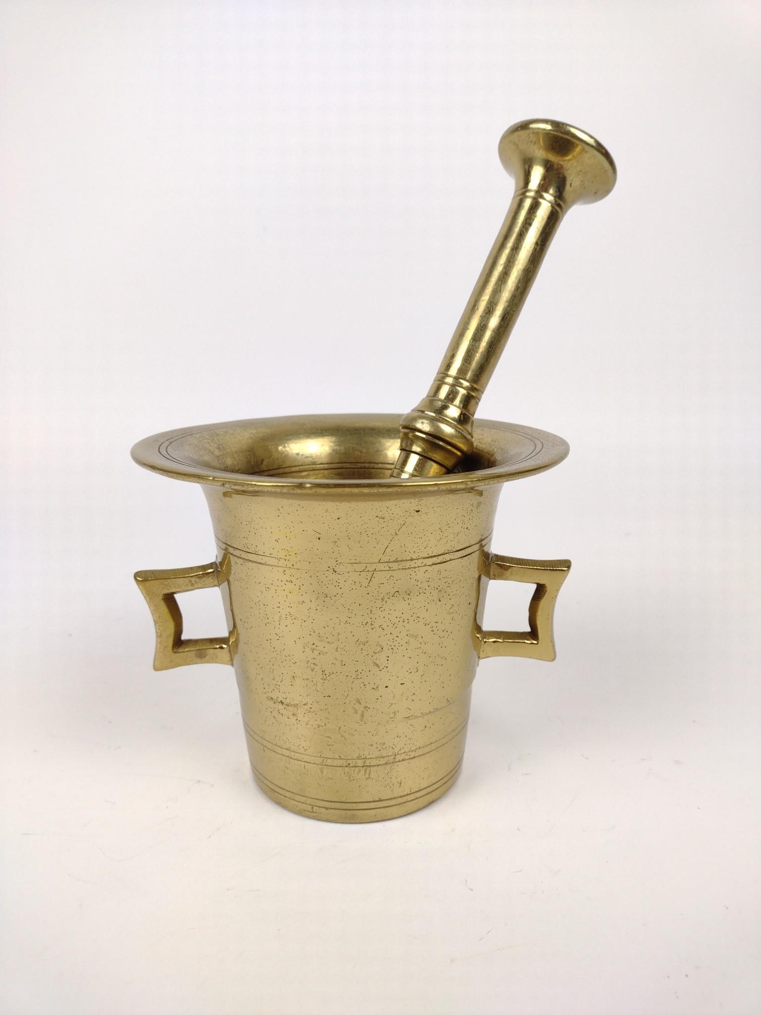 Heavy Brass Mortar And Pestle (1 of 6)