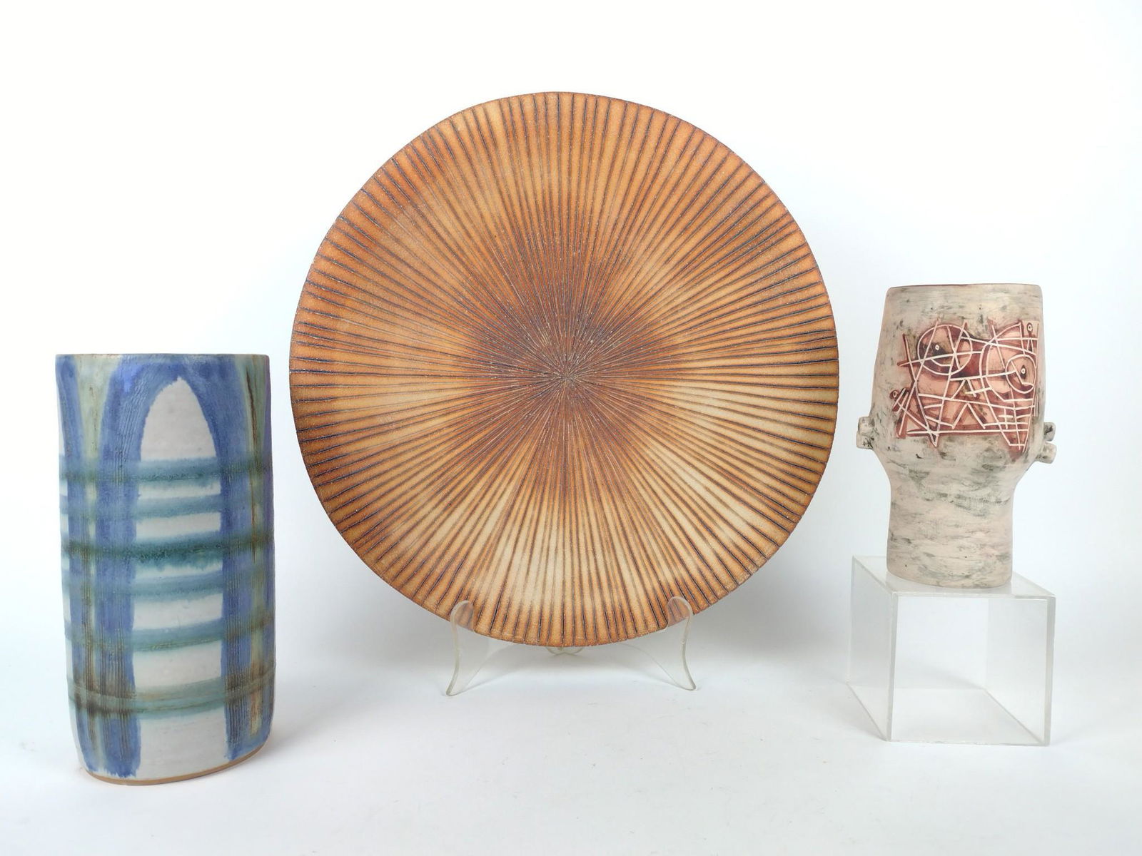 3 Pcs Studio Pottery (1 of 9)