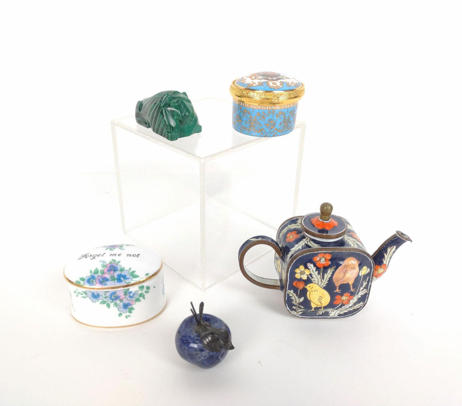 5 Decorative Including Stone Carvings (1 of 15)