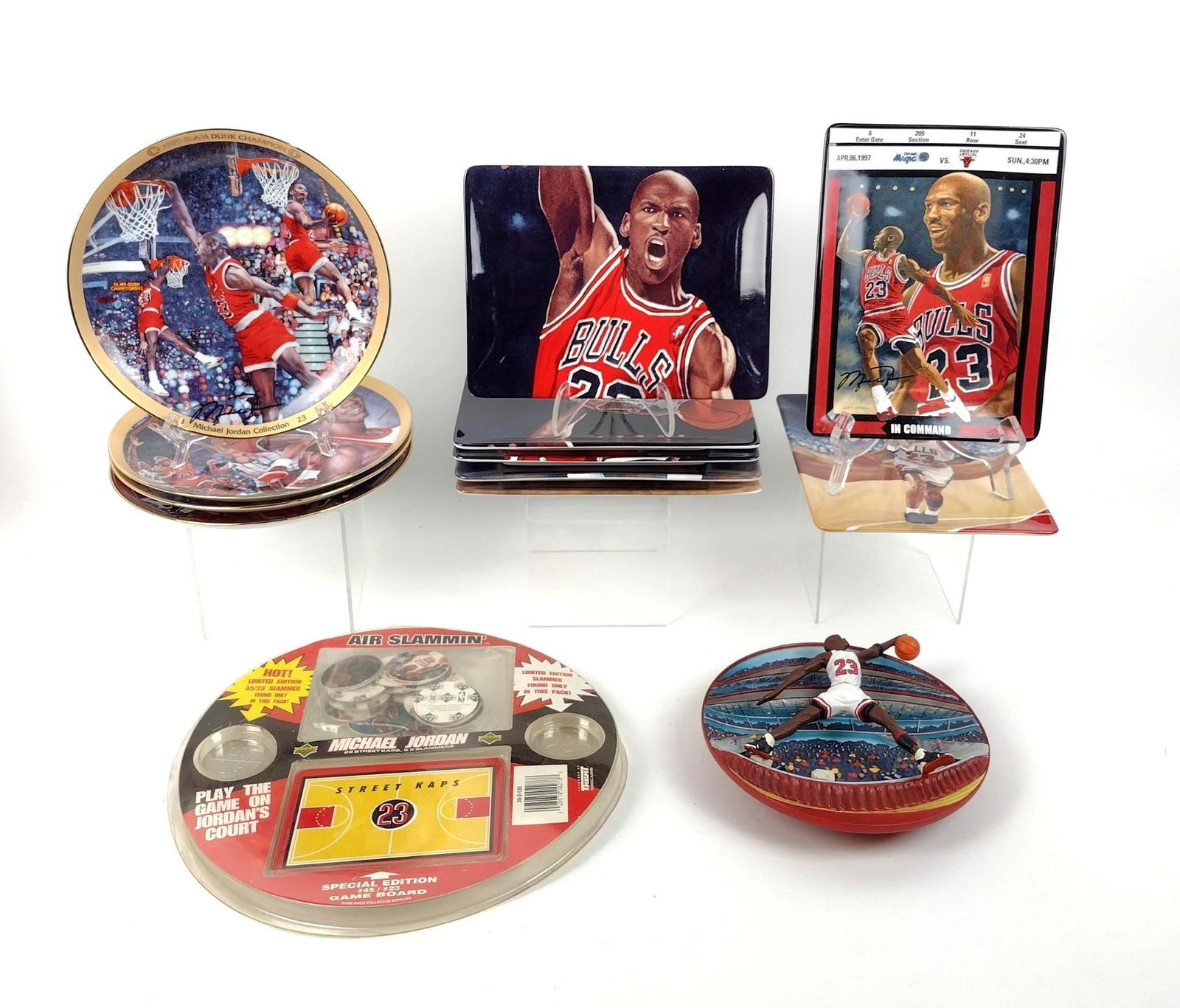 13 Pcs Michael Jordan Memorabilia incl Commemorative Plates (1 of 6)