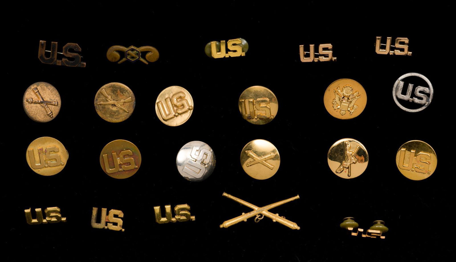22 U.S. Military Collar Pins and Discs (1 of 7)