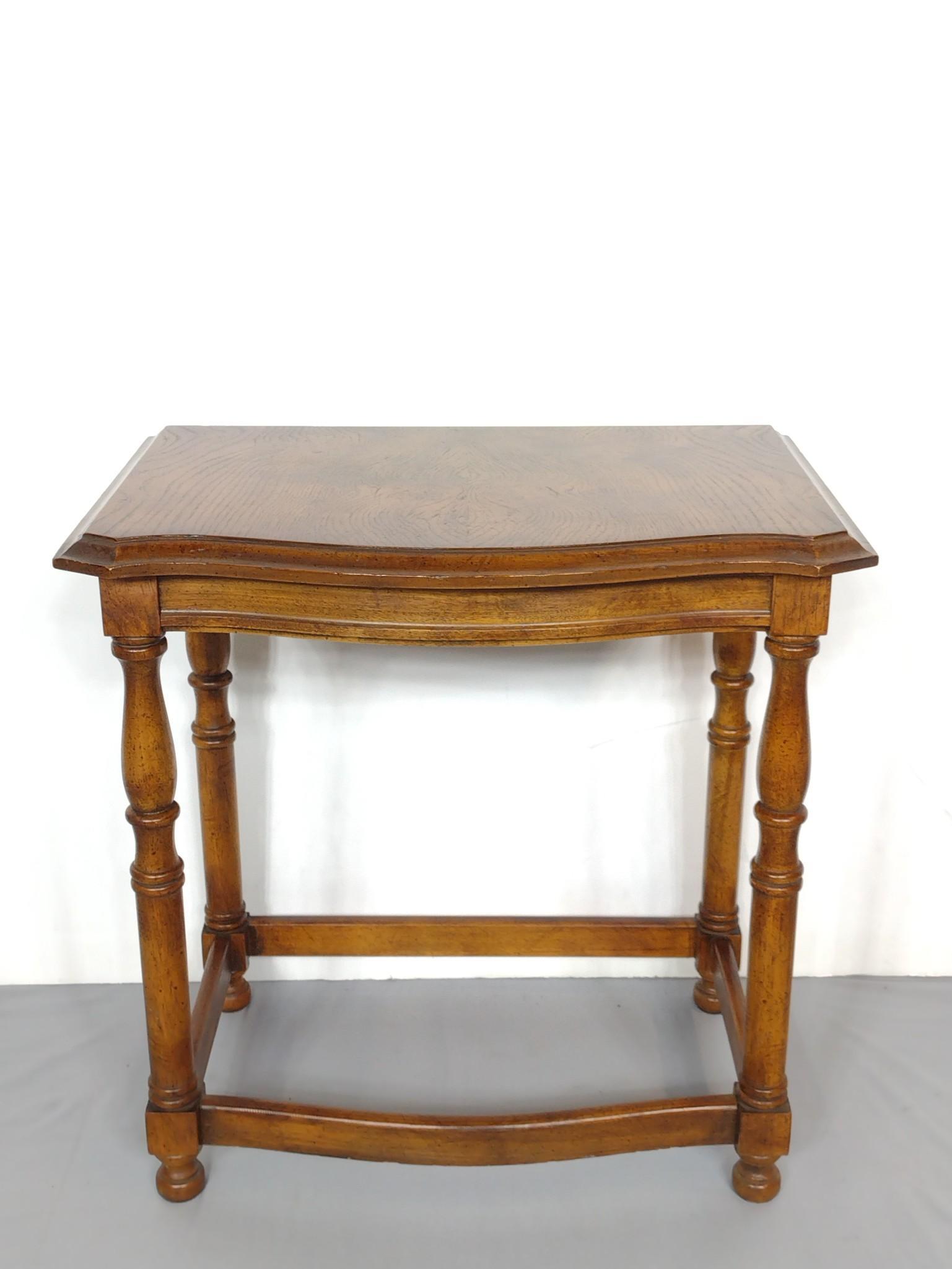 Drexel Heritage Occasional Table (1 of 5)