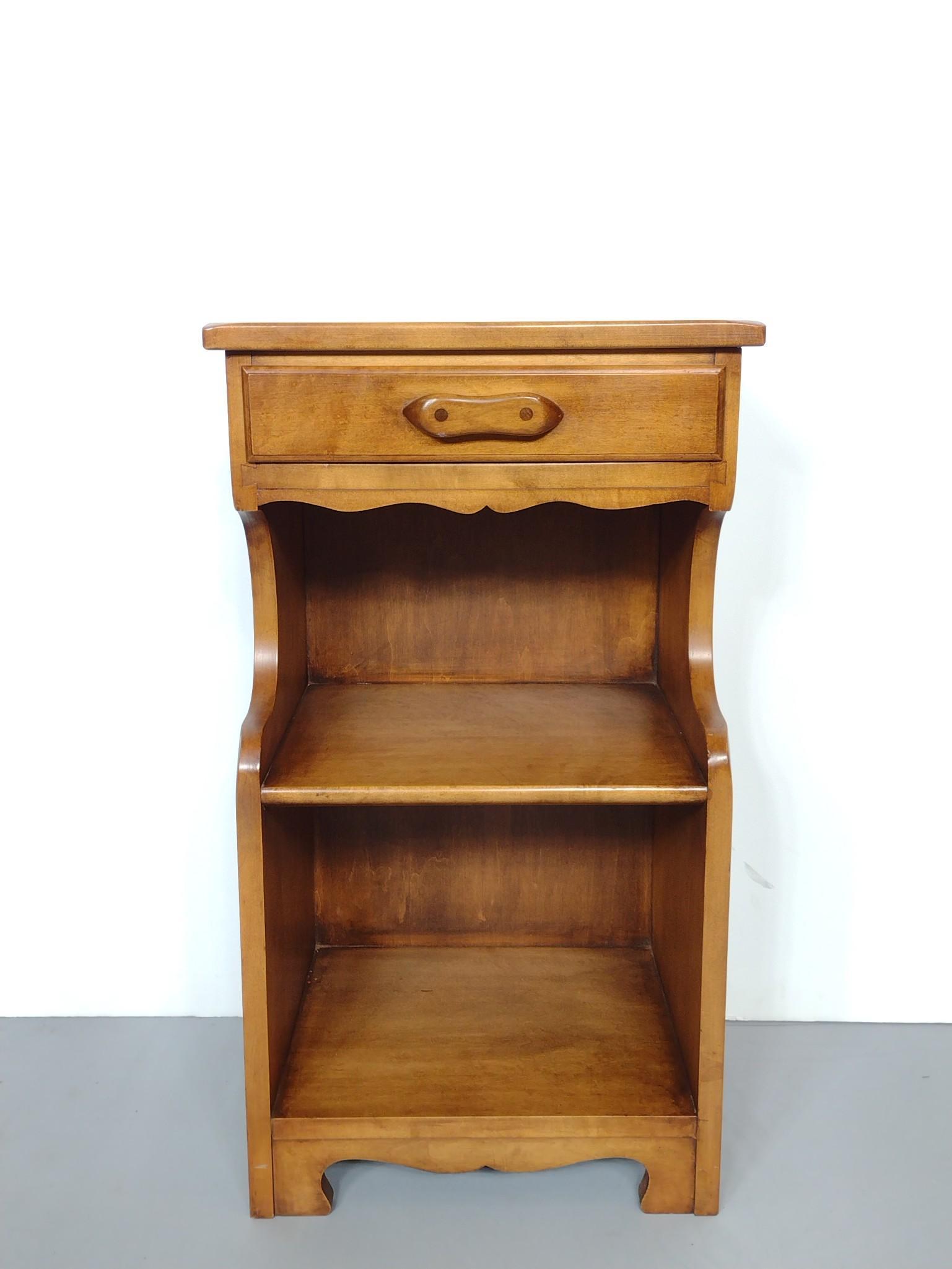 Single Drawer Night Stand (1 of 6)