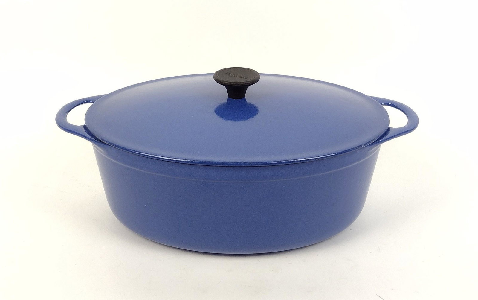 Cousances Dutch Oven: 14" wide X 9" deep X 4-1/4" high. MEG IMPORTANT: Before bidding, please read the terms and conditions. When you registered for the auction you agreed to these terms and will be required to comply with