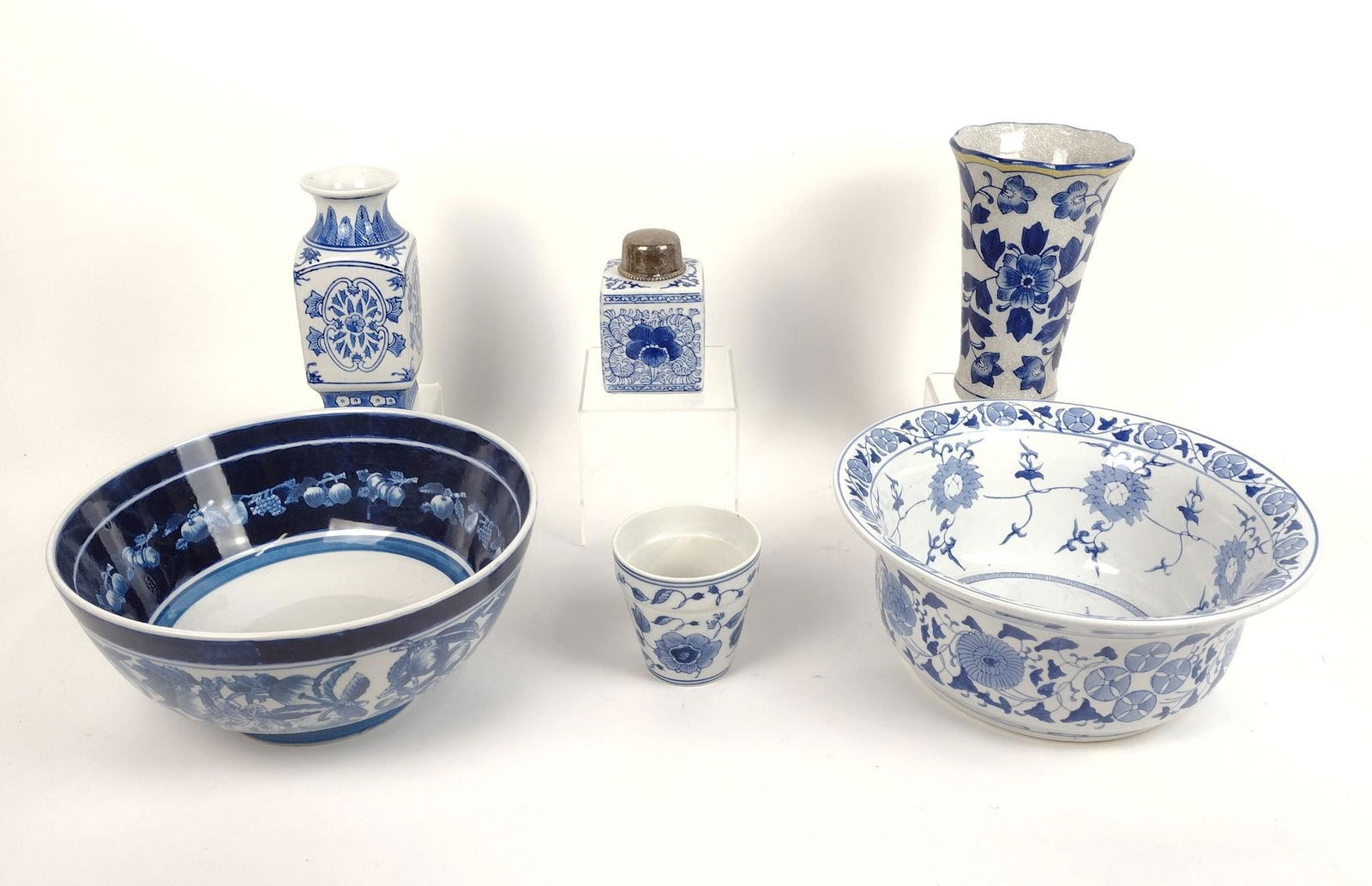 6 Pcs Blue & White Chinese Ceramics (1 of 7)