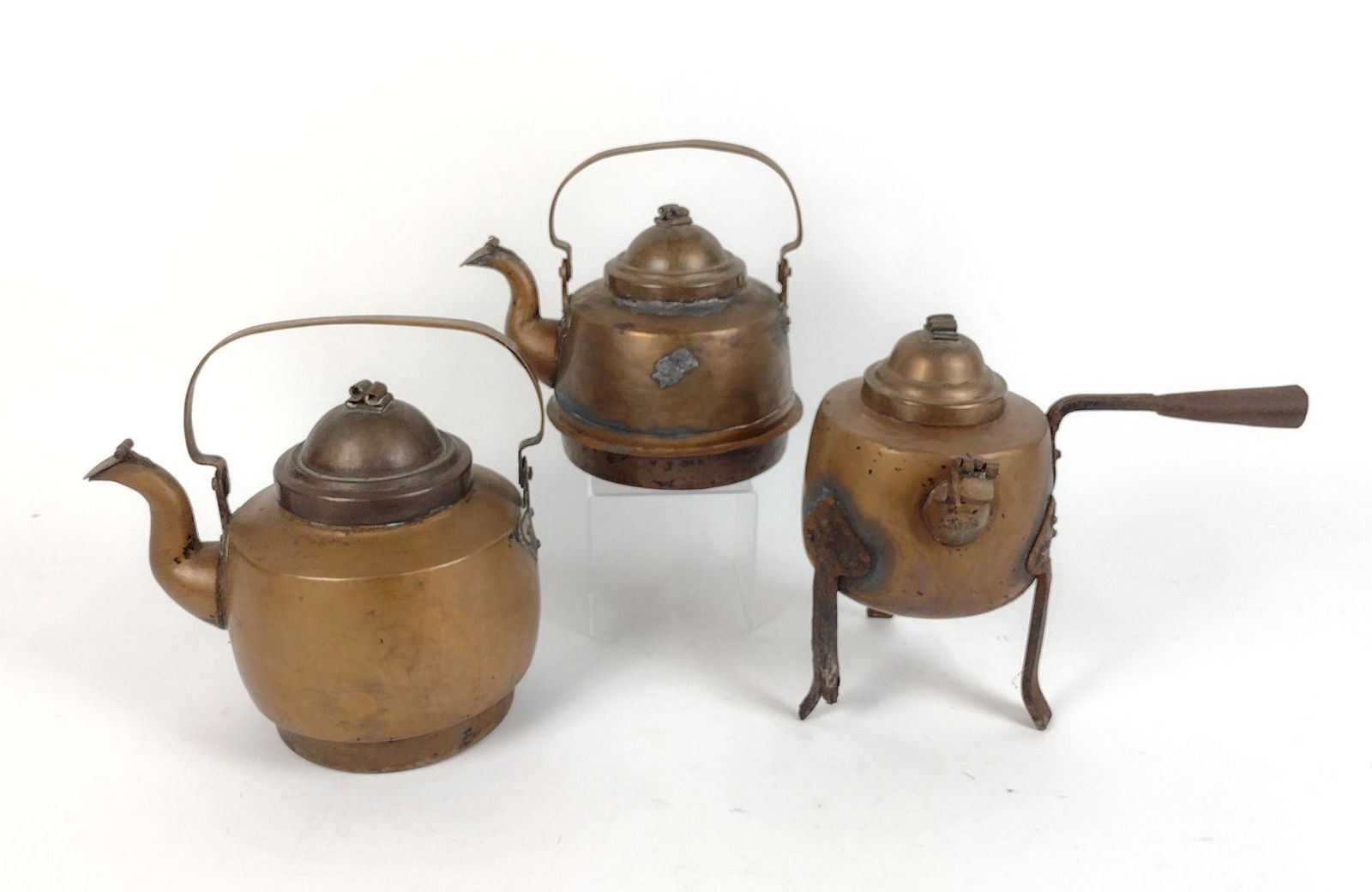 3 Copper Tea Pots (1 of 4)