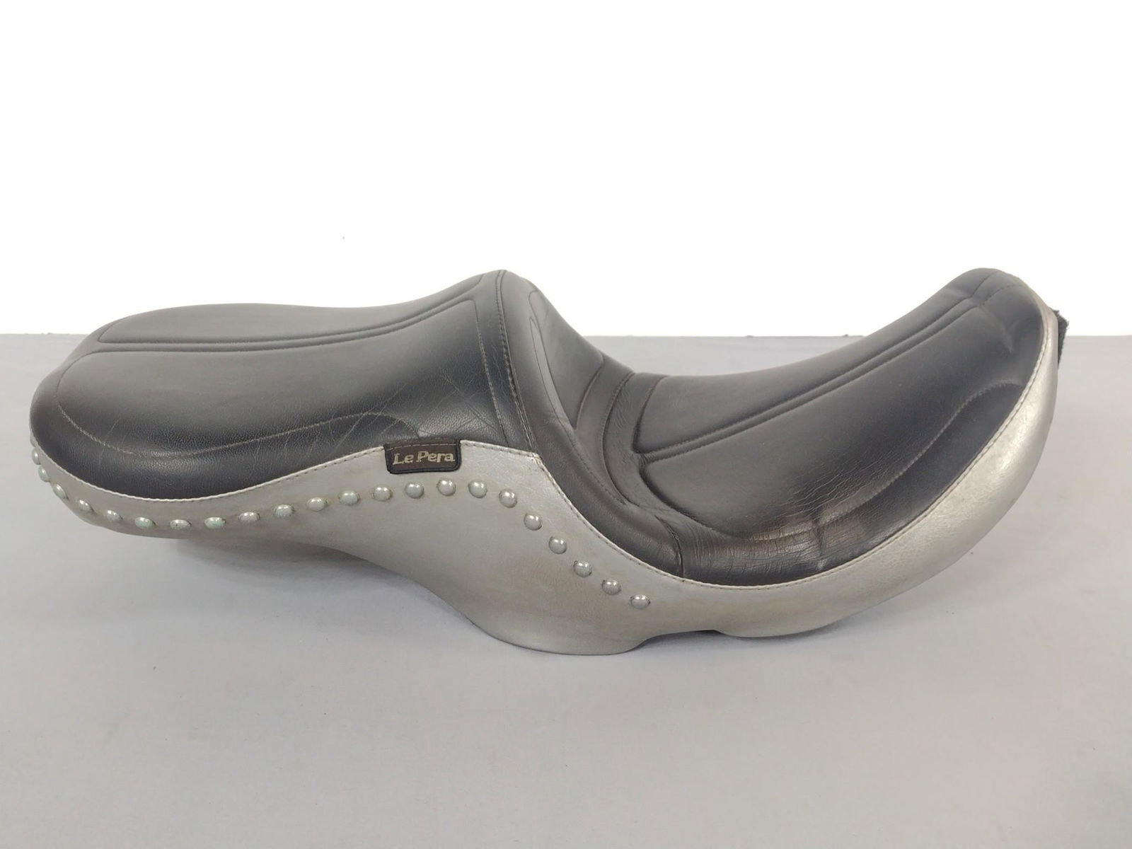 Le Pera Motorcycle Seat (1 of 5)