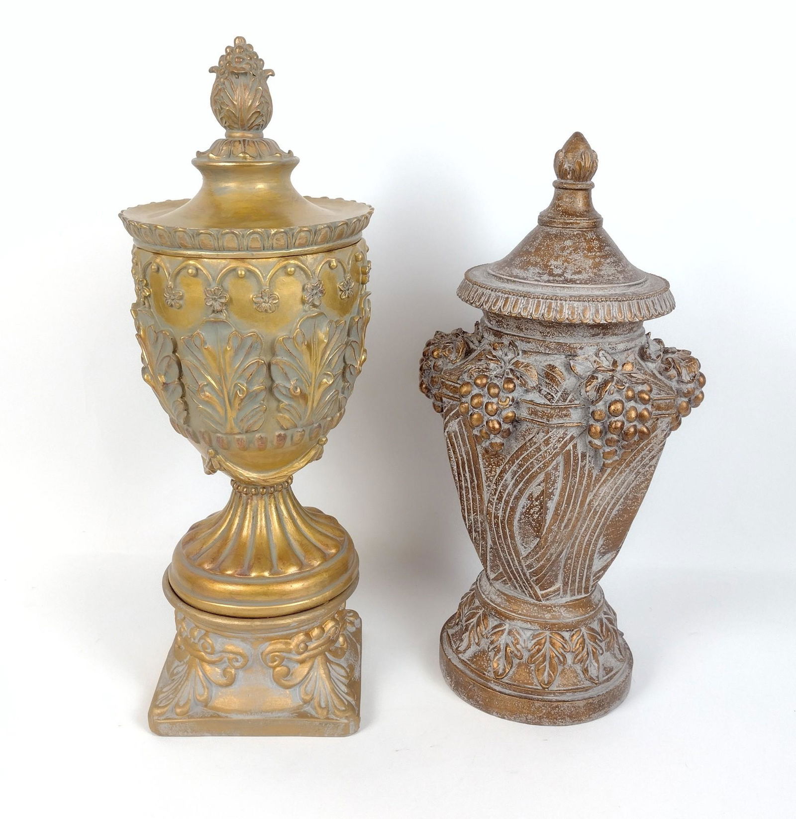 2 Decorative Urns (1 of 3)