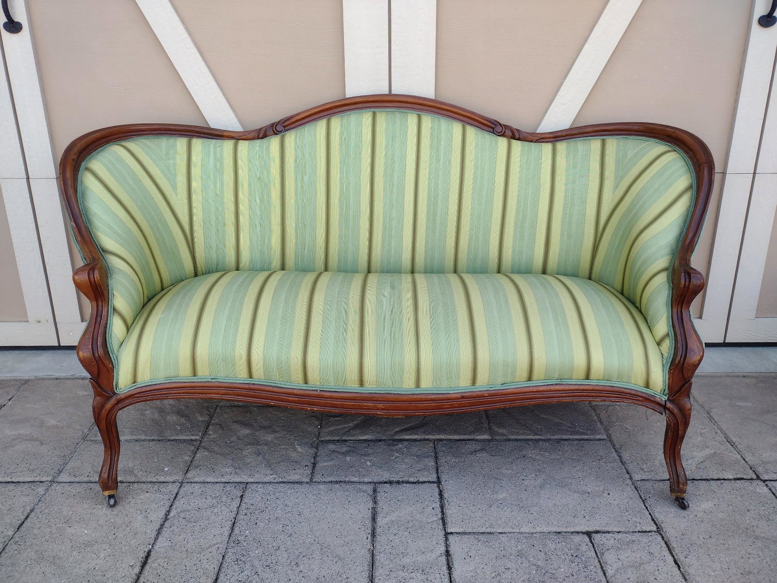 Antique Victorian Settee (1 of 6)