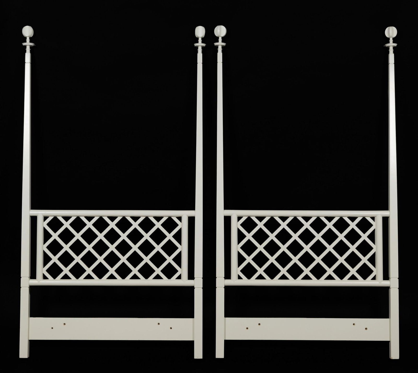 Parzinger Twin 4 Poster Bed Head and Foot Board (1 of 4)