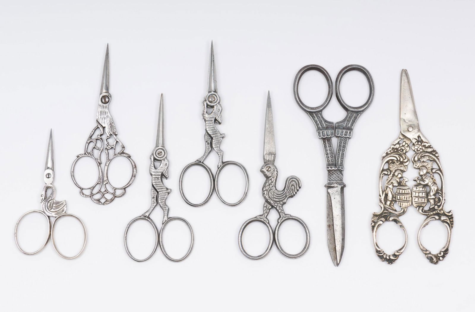 7 Sewing Scissors Incl. Animals & Decorative (1 of 4)