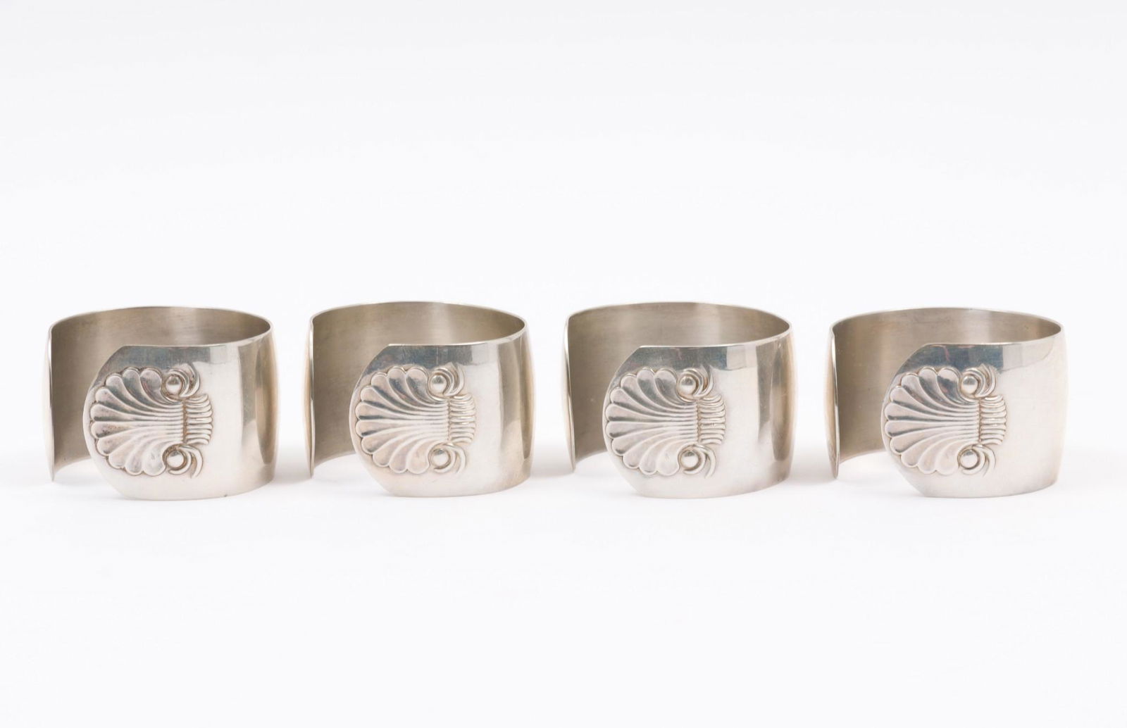 4 Sterling Napkin Rings (1 of 3)