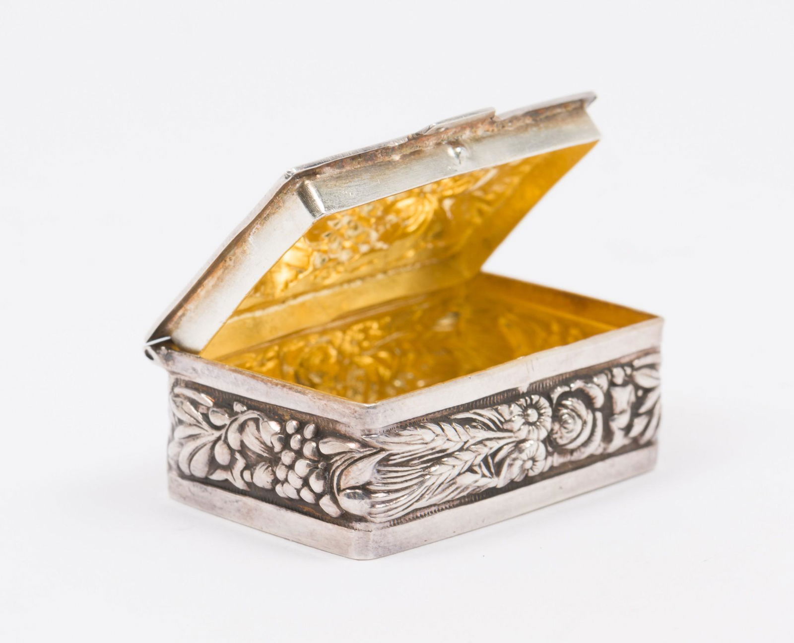 Miniature Sterling Box (1 of 4)