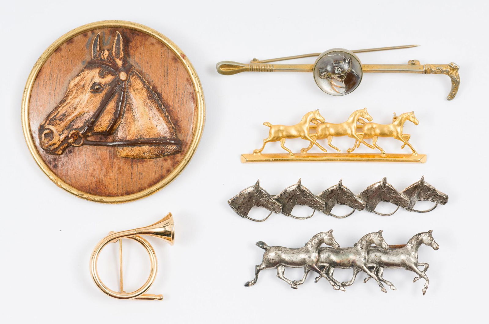 6 Vintage Equine Brooches (1 of 8)