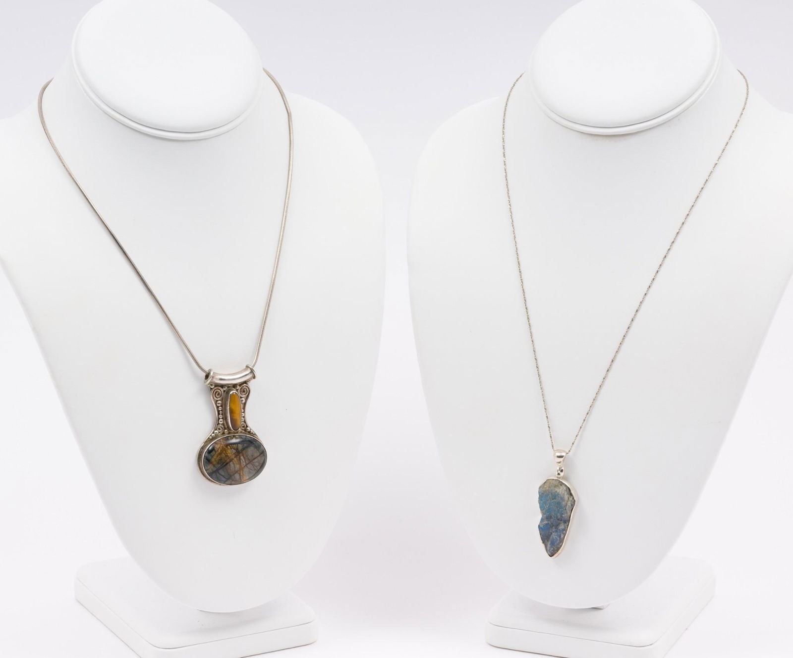 2 Sterling Pendant Necklaces incl Sajen (1 of 9)