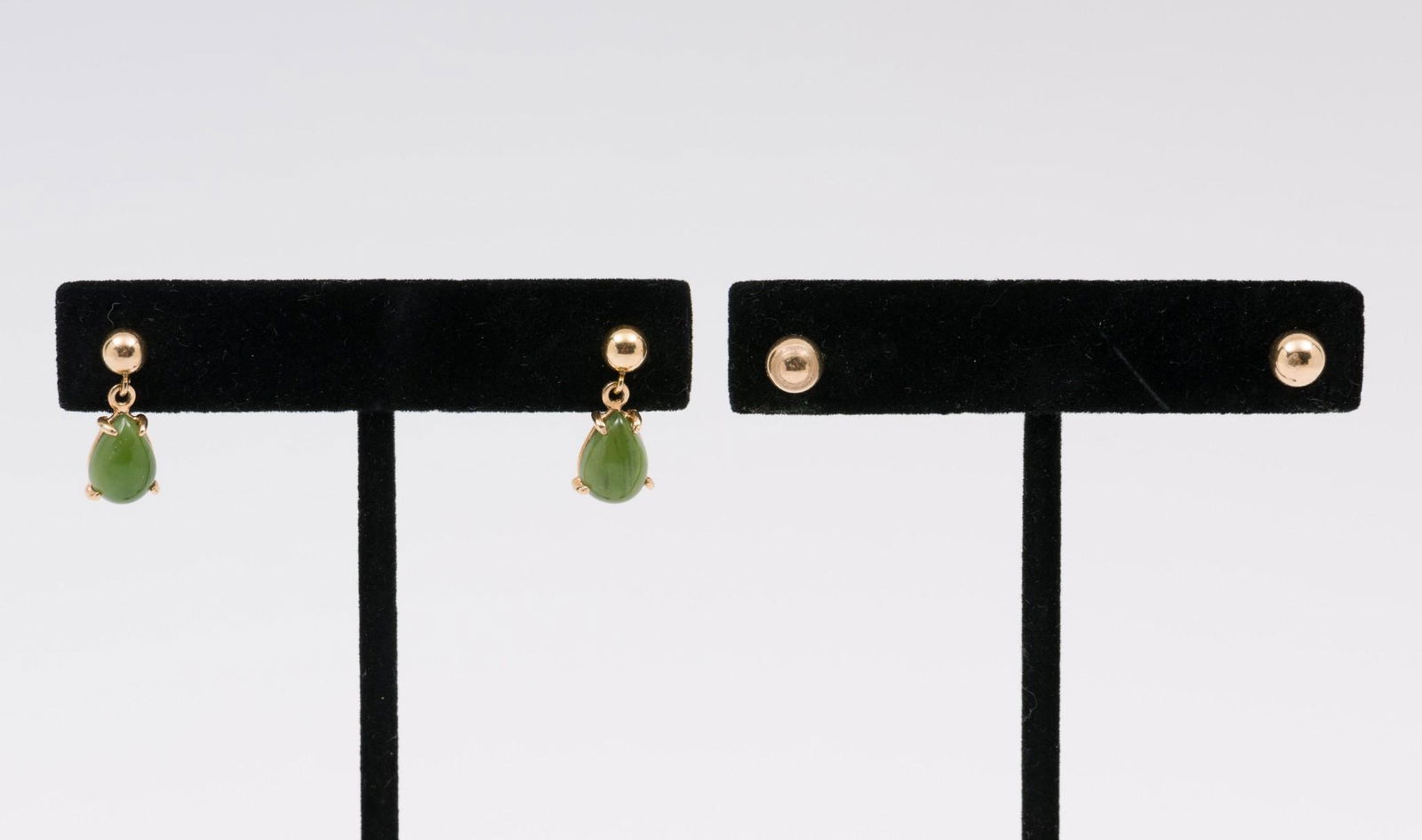 2 Pair 14K Gold Earrings incl Jade (1 of 6)