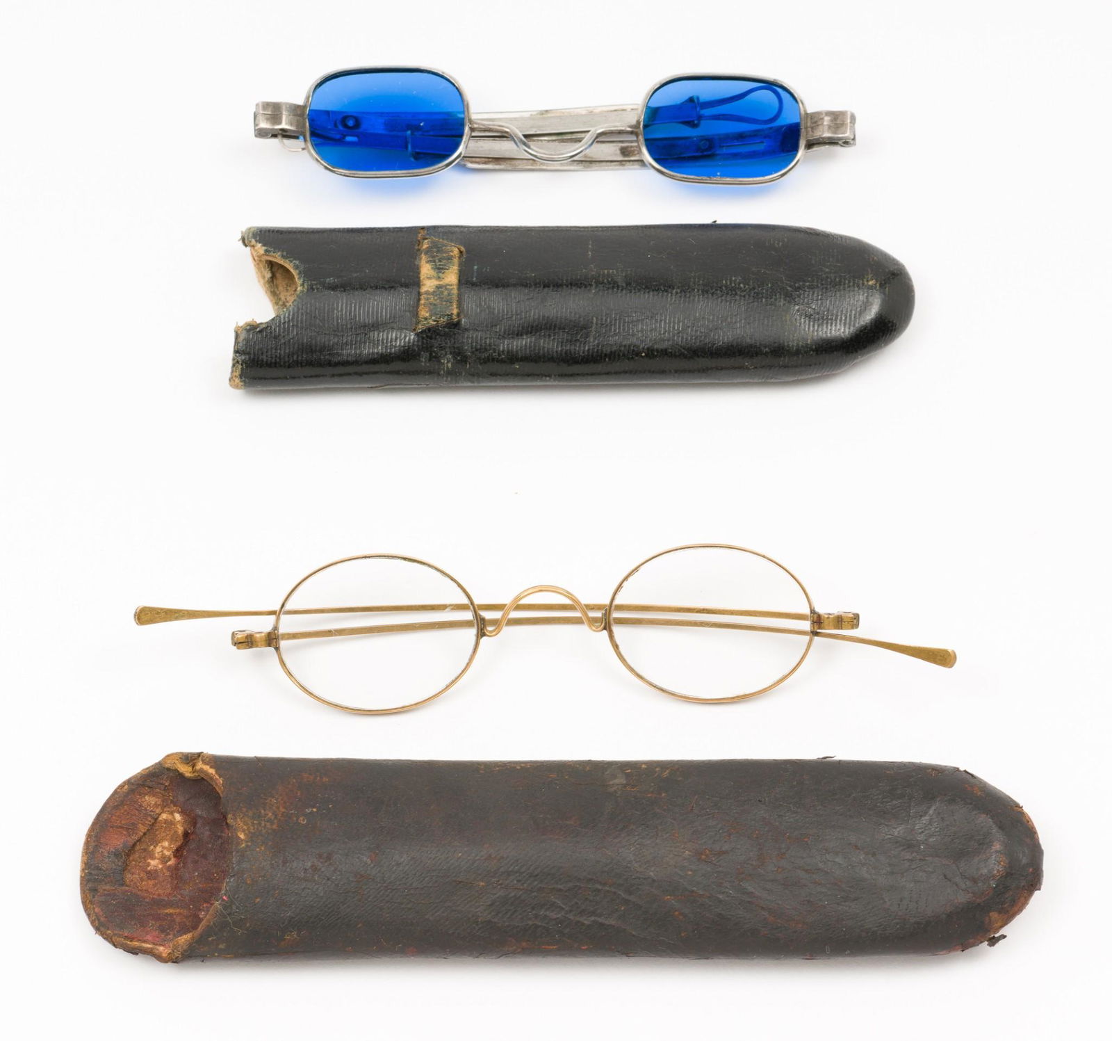 2 Antique Pairs Of Glasses In Leather Cases (1 of 5)