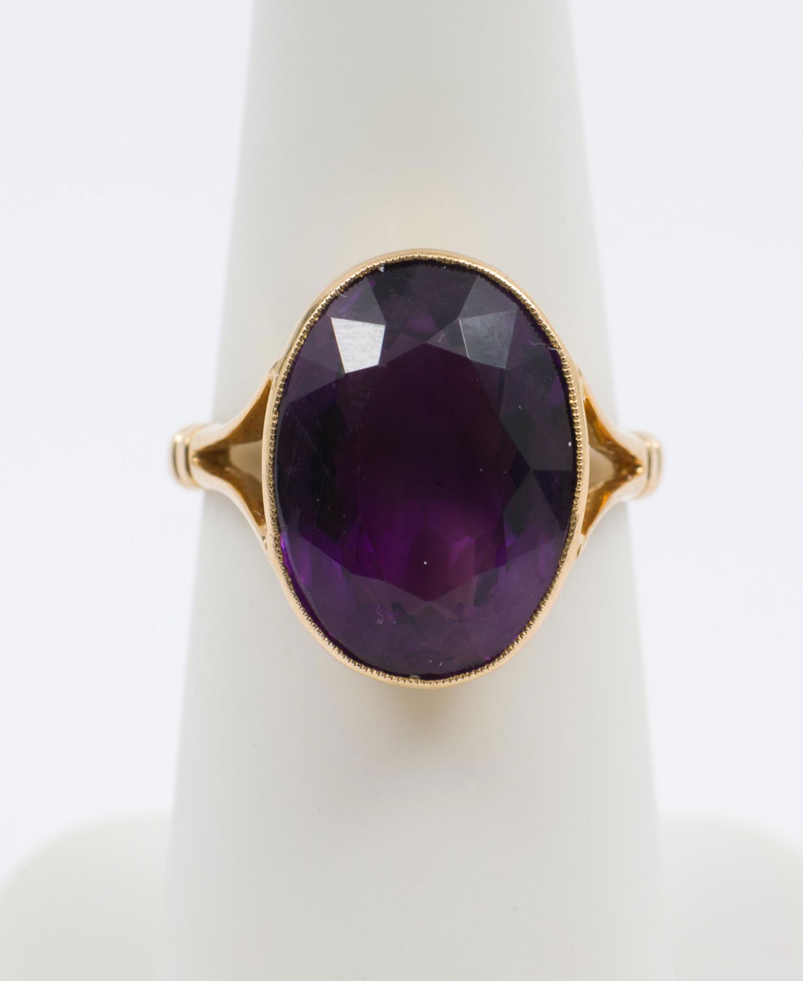18K Gold & Amethyst Ring (1 of 5)