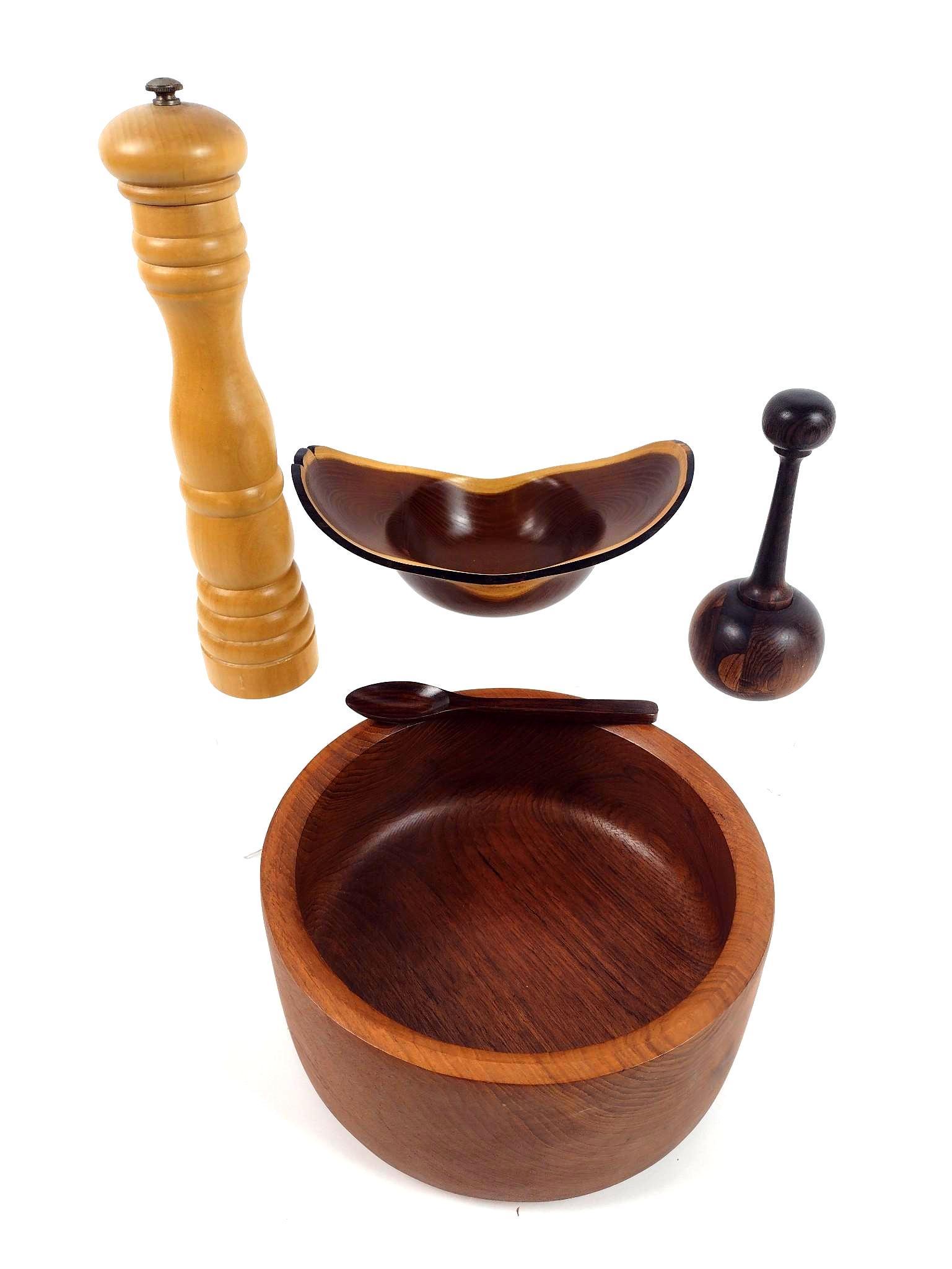 5 Wood Kitchen Articles incl Danish Pepper Mill (1 of 5)