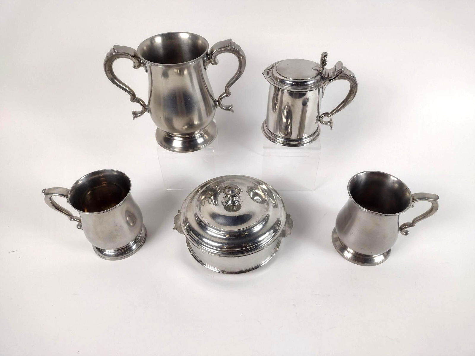 5 Pcs Pewter incl Williamsburg (1 of 6)