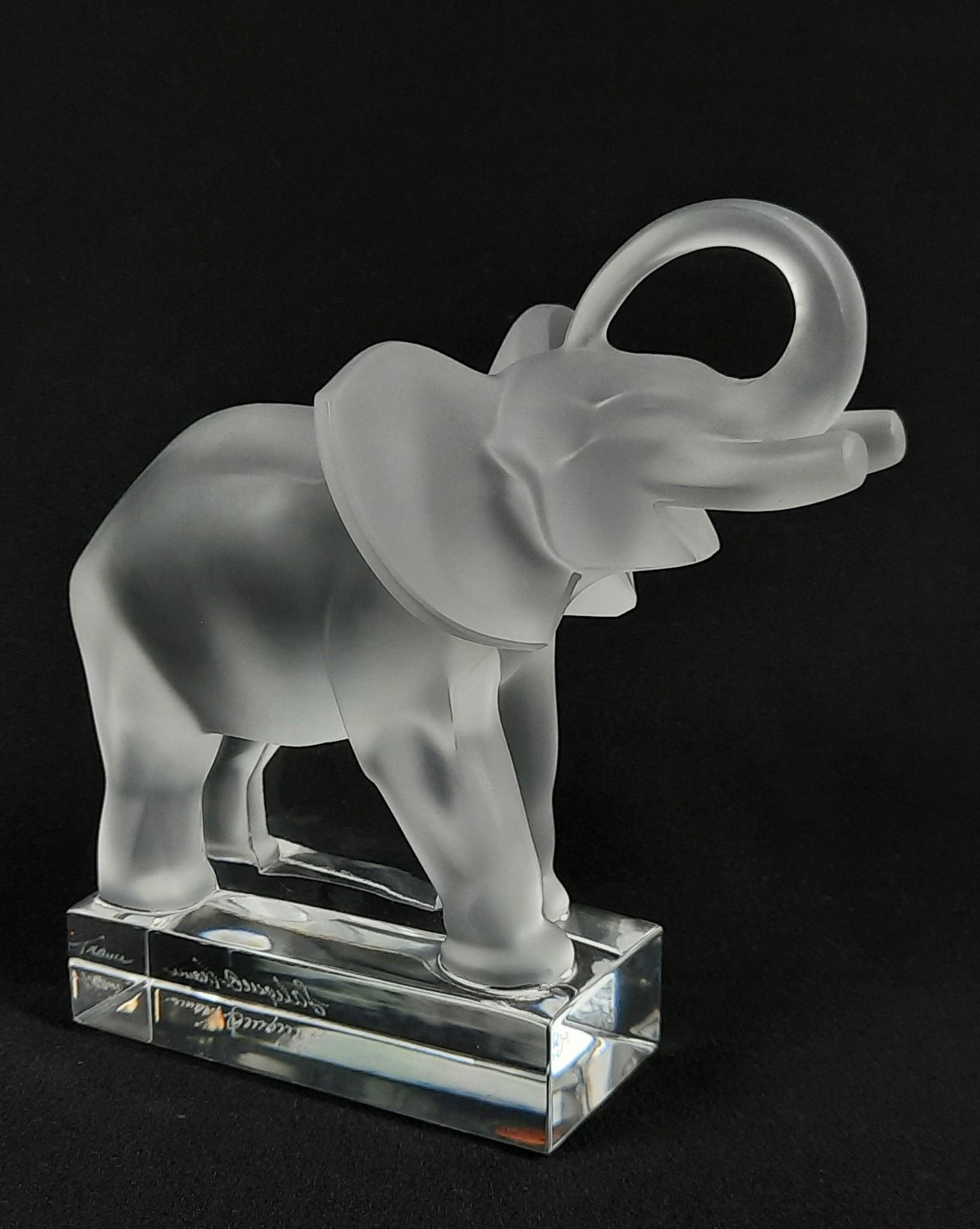 Lalique Elephant Figurine (1 of 4)