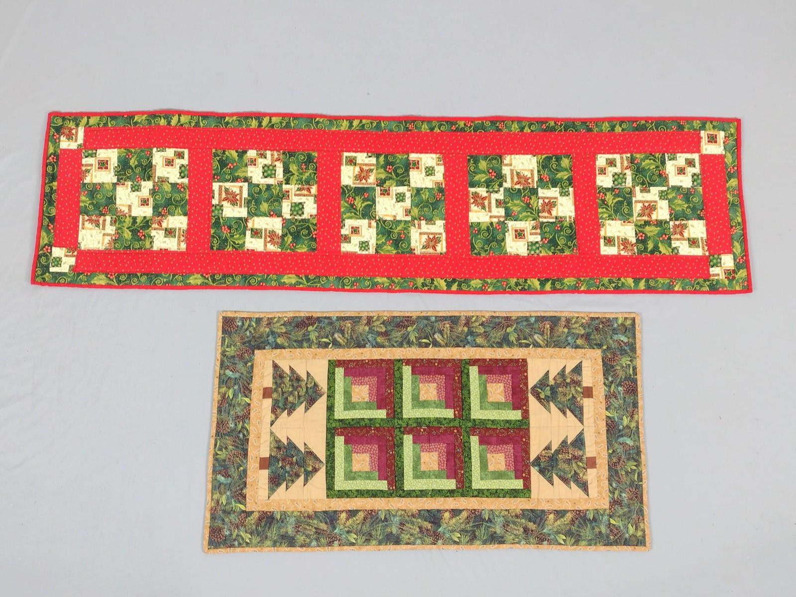 2 Christmas Quilted Table Runners (1 of 5)