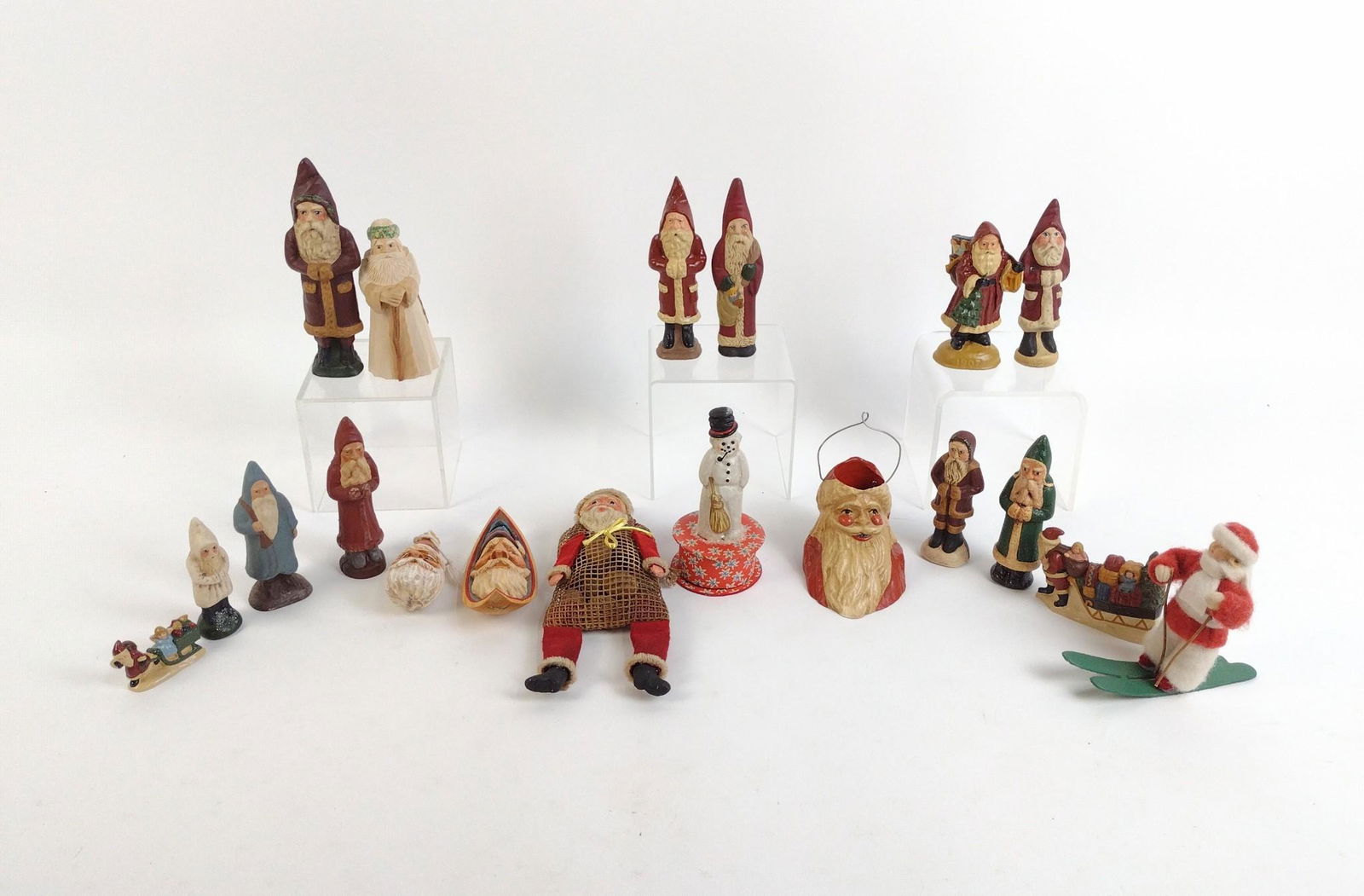 19 Pcs Christmas Decorations Incl Santa (1 of 6)