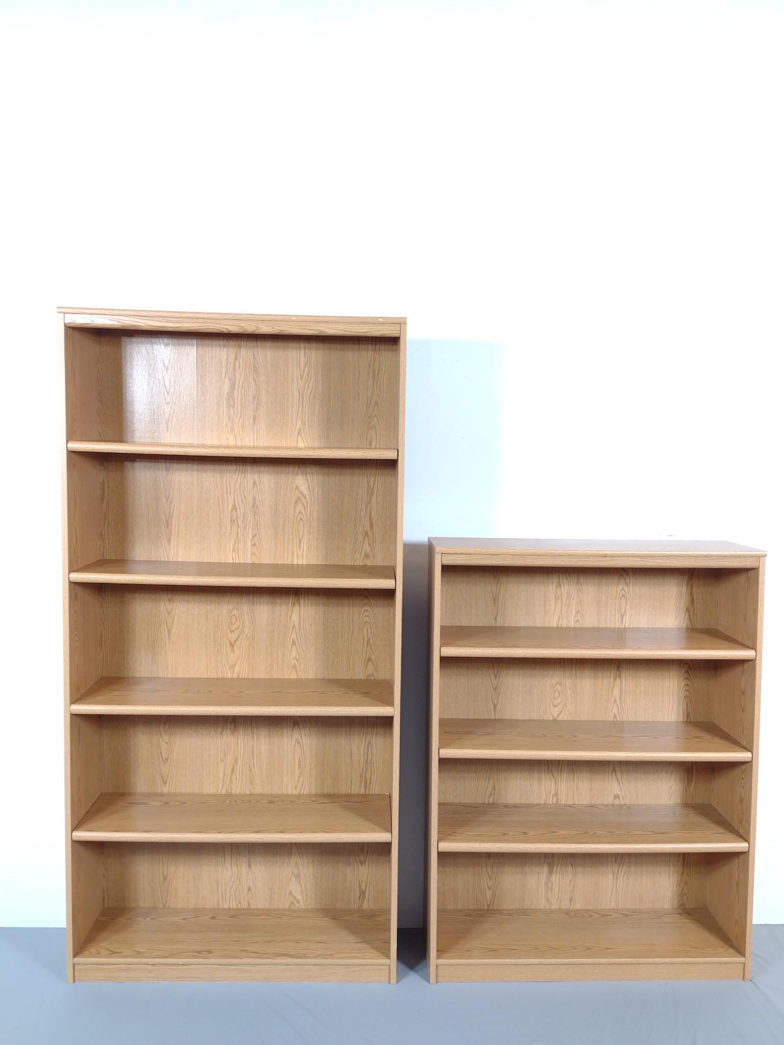 2 Bush Furniture Bookcases (1 of 4)