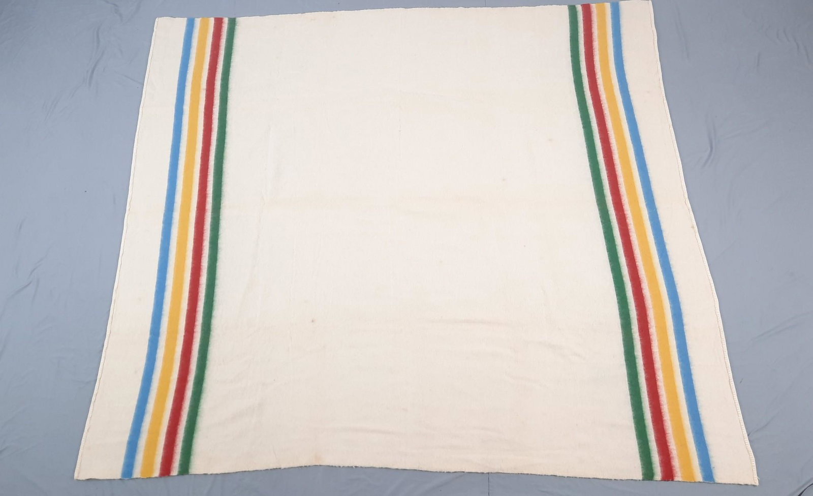 Whitney Wool Blanket: Made in England. 81" wide x 93" long. LR IMPORTANT: Before bidding, please read the terms and conditions. When you registered for the auction you agreed to these terms and will be required to comply w