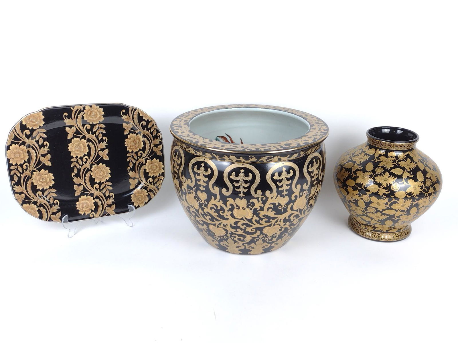 3 Black & Gold Ceramics Incl Planter (1 of 6)