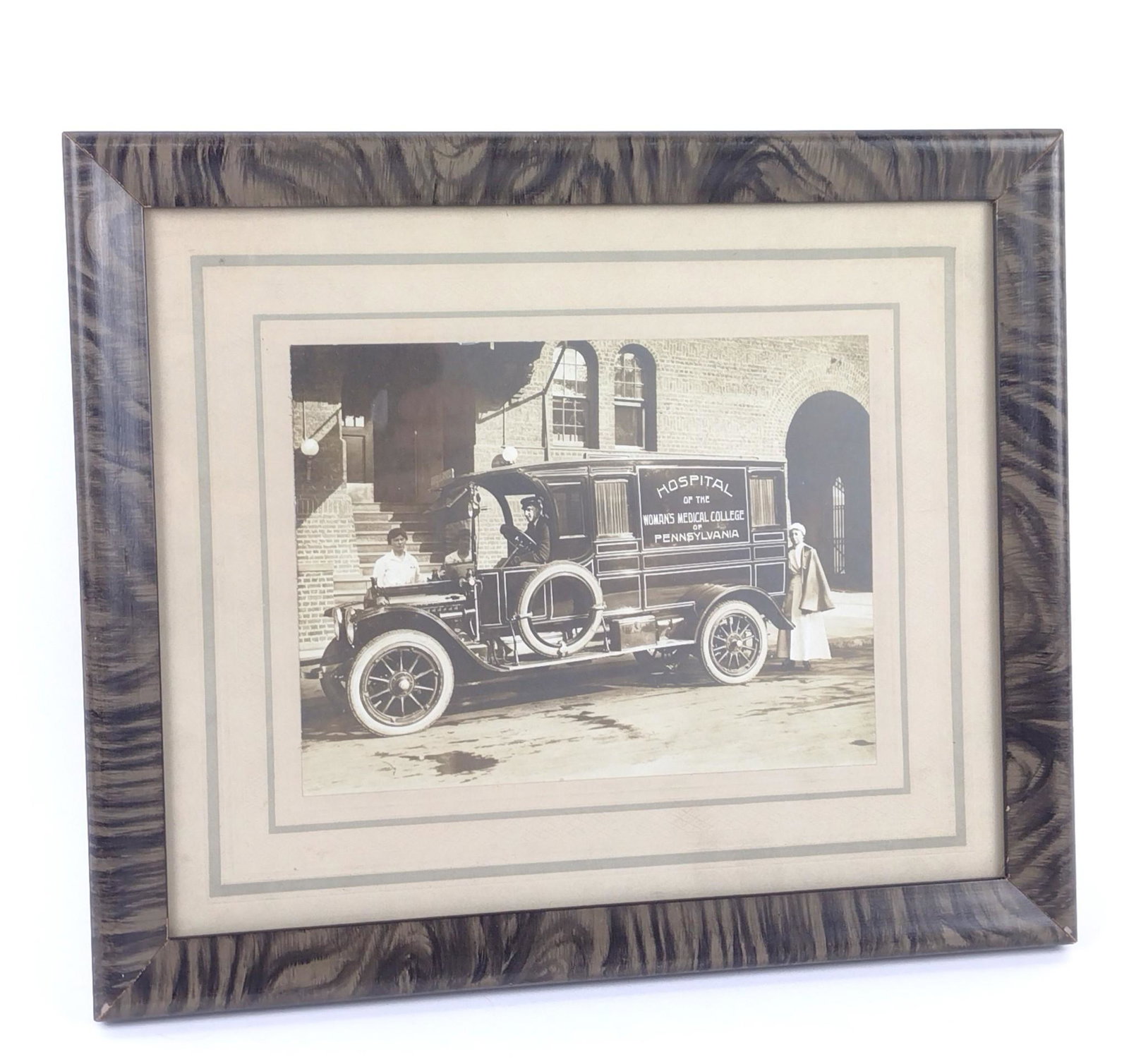 Pennsylvania Hospital Of The Woman's Medical College Truck Photo: Overall with frame 11-1/2" high x 13-1/2" wide. MG. IMPORTANT: Before bidding, please read the terms and conditions. When you registered for the auction you agreed to these terms and will be required 