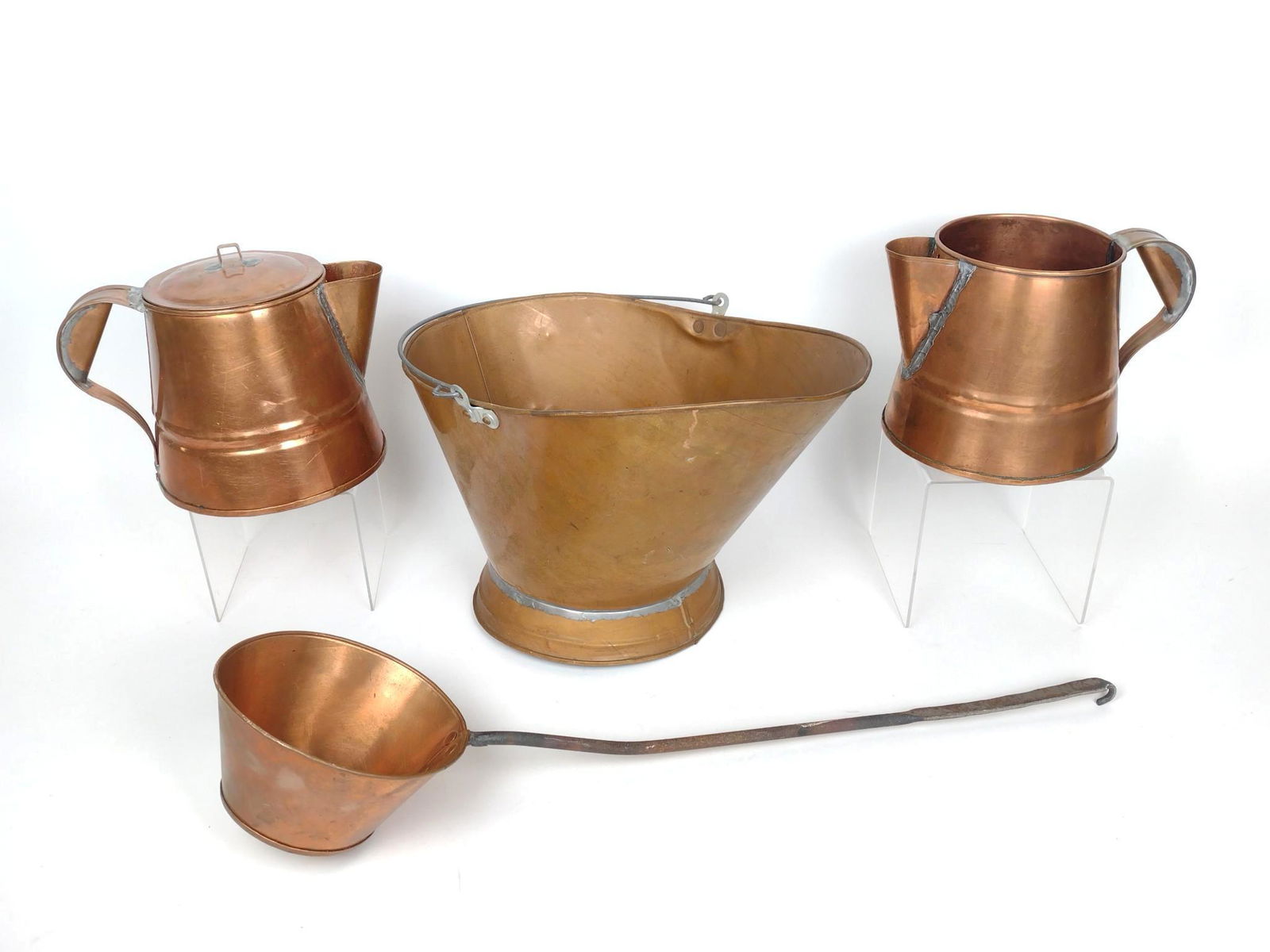 4 Copper Items Incl Stailey Bros Coal Scuttle (1 of 6)