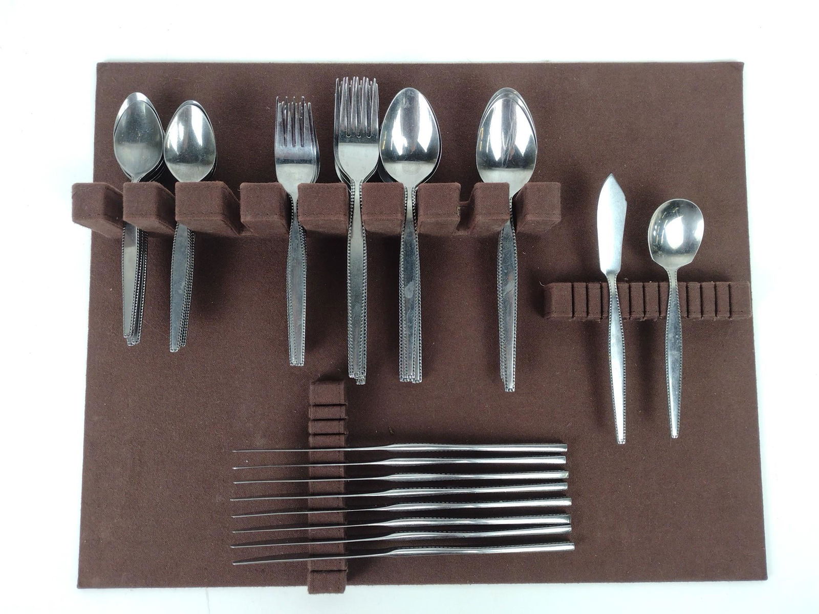45 Pcs Sierra Stainless Steel Flatware (1 of 3)
