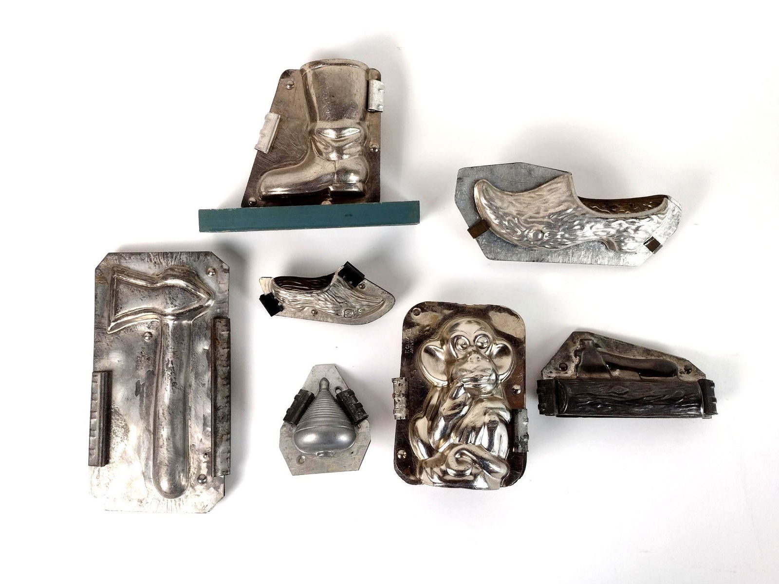 7 Chocolate Molds Includes Animals (1 of 5)