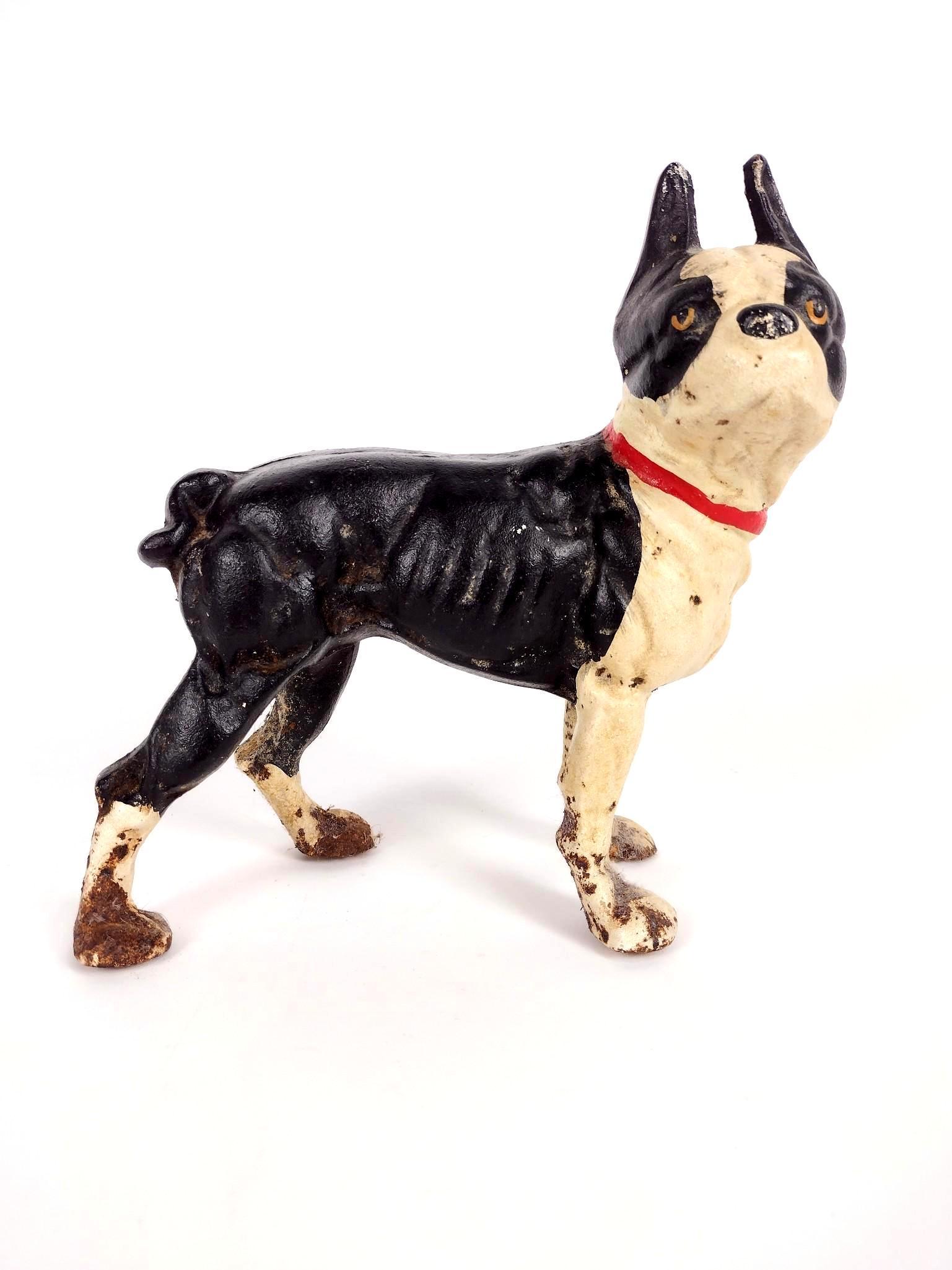 Cast Iron Pug Door Stop: Unmarked. 4-1/2" wide X 8-1/2" deep X 9-1/4" high. EL IMPORTANT: Before bidding, please read the terms and conditions. When you registered for the auction you agreed to these terms and will be require