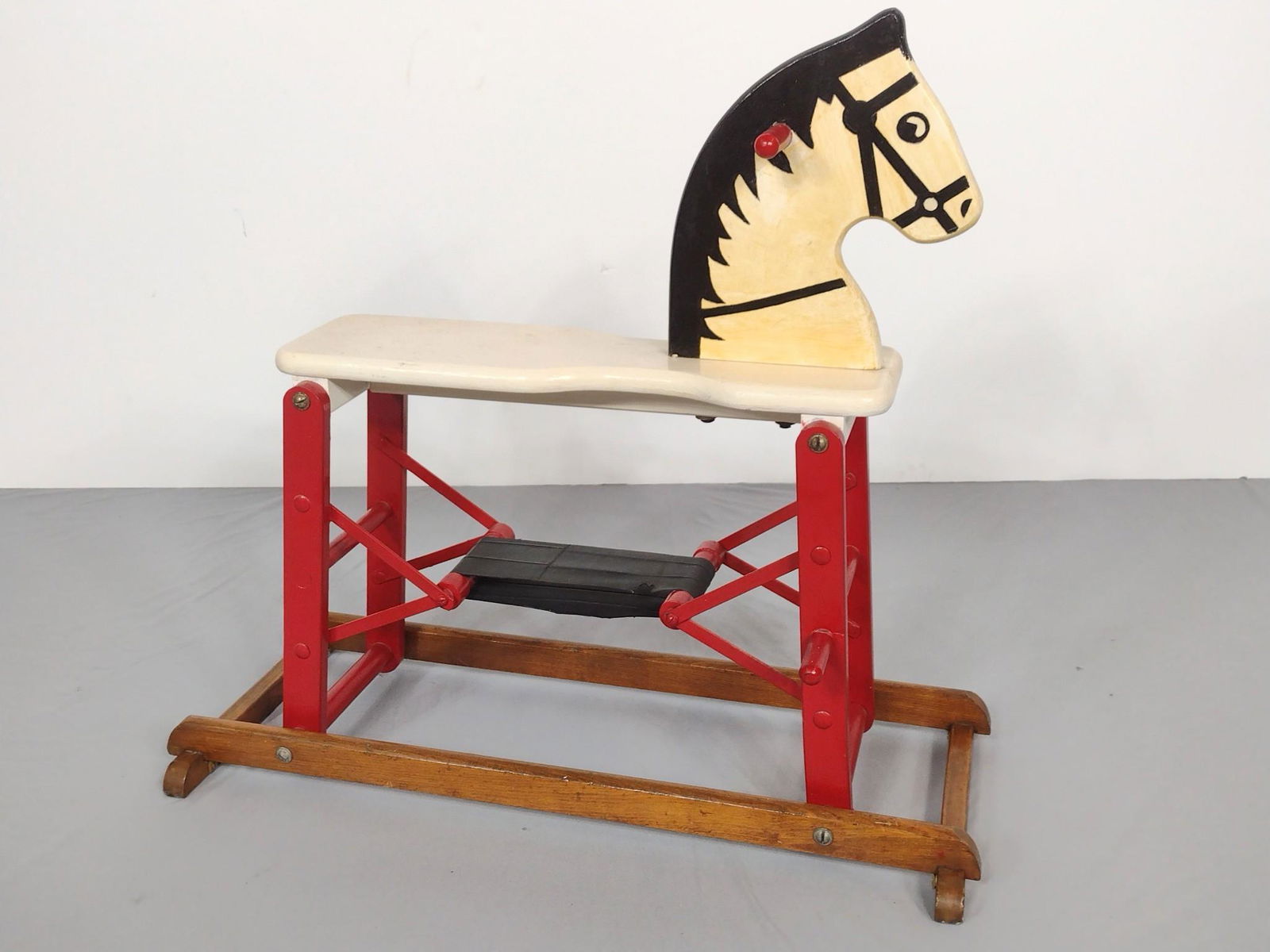 Vintage Horse Riding Toy (1 of 5)