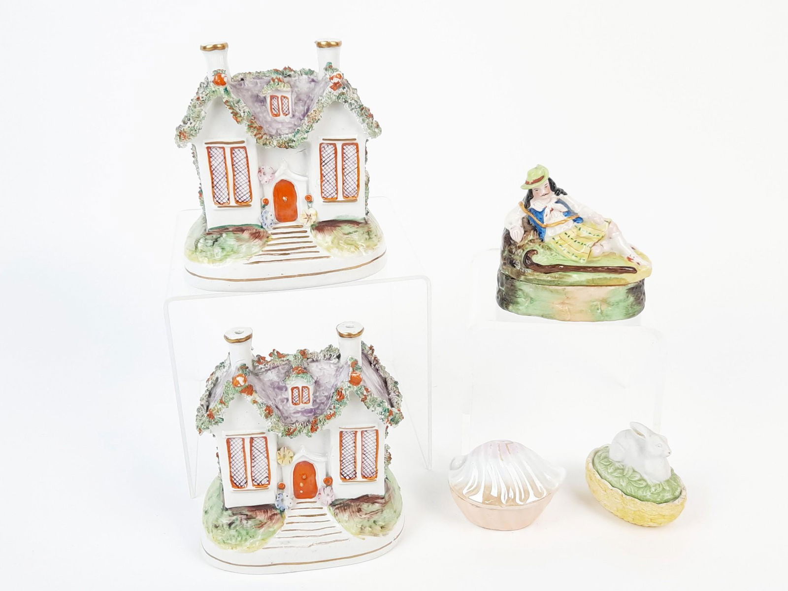 2 Staffordshire House Banks and 3 Trinket Boxes (1 of 4)