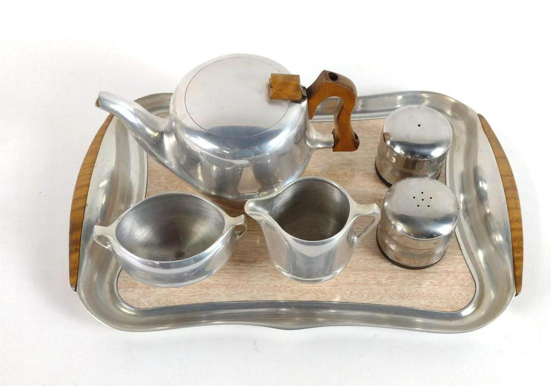4 Pc Picquot Ware Tea Set  and  2 Danish Salt  and  Pepper (1 of 3)