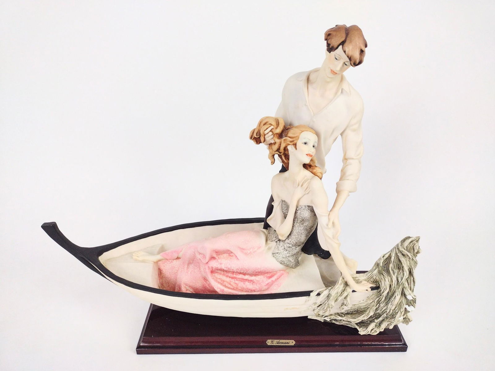 Giuseppe Armani Couple On Boat Figurine (1 of 8)