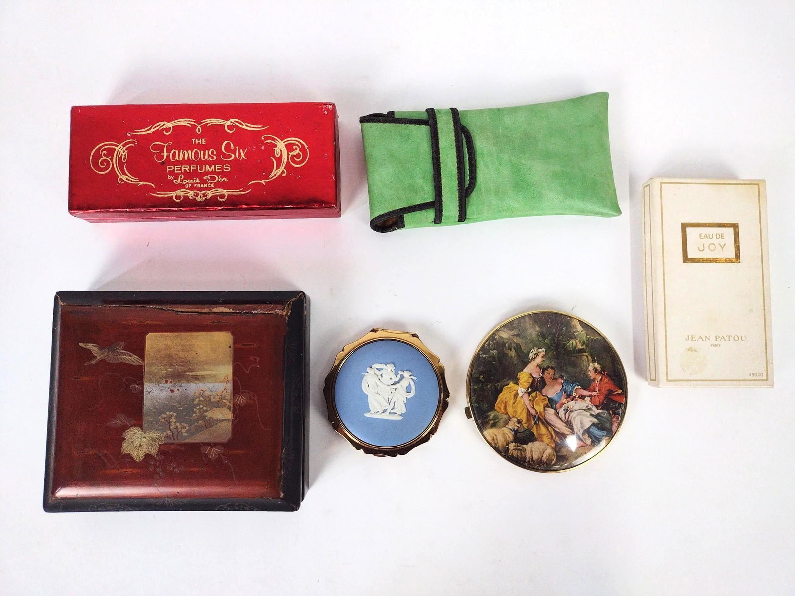 14 Pcs Vintage Fashion incl Sunglasses and Compacts (1 of 2)