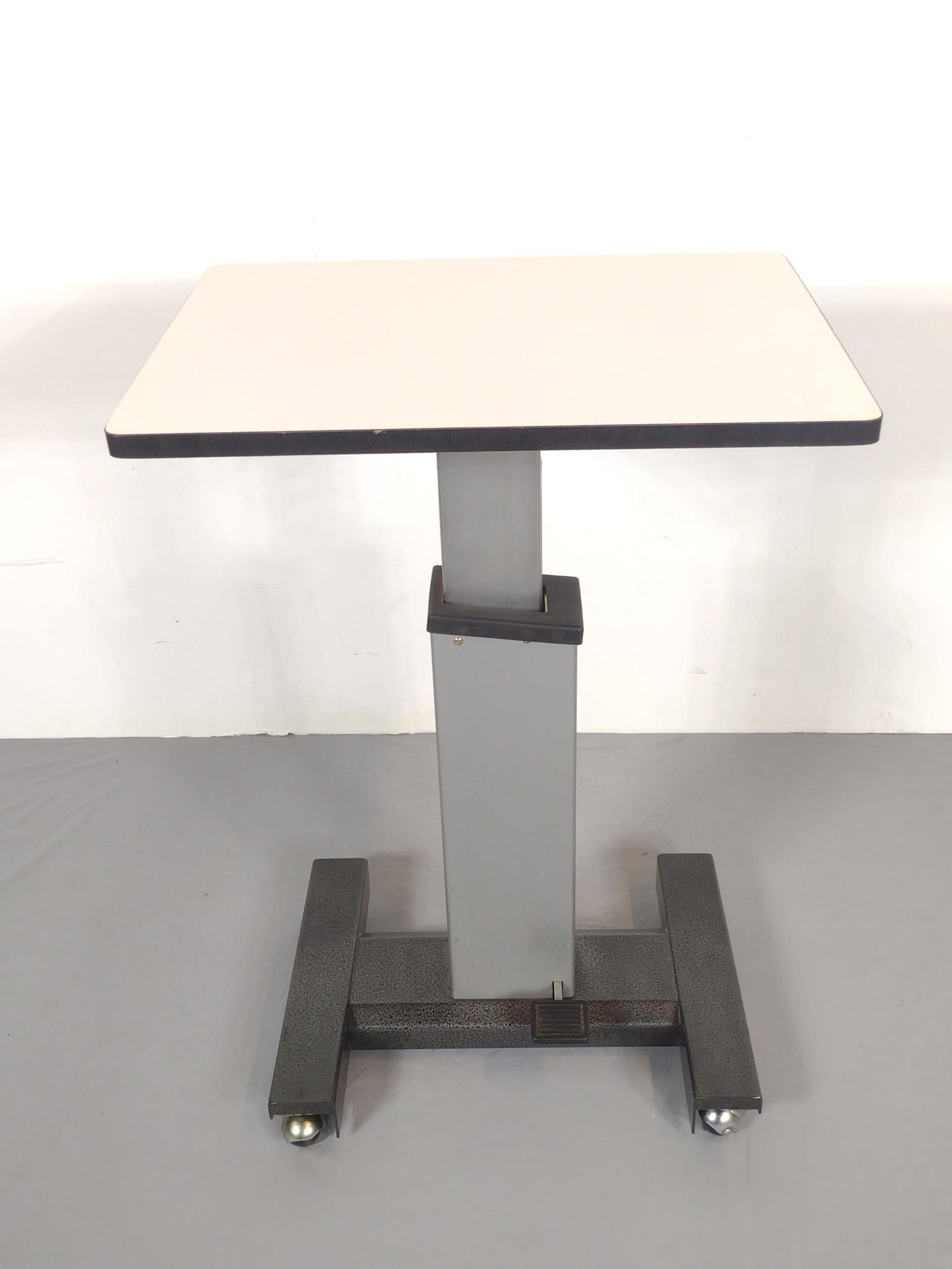 Adjustable Rolling Table (1 of 4)